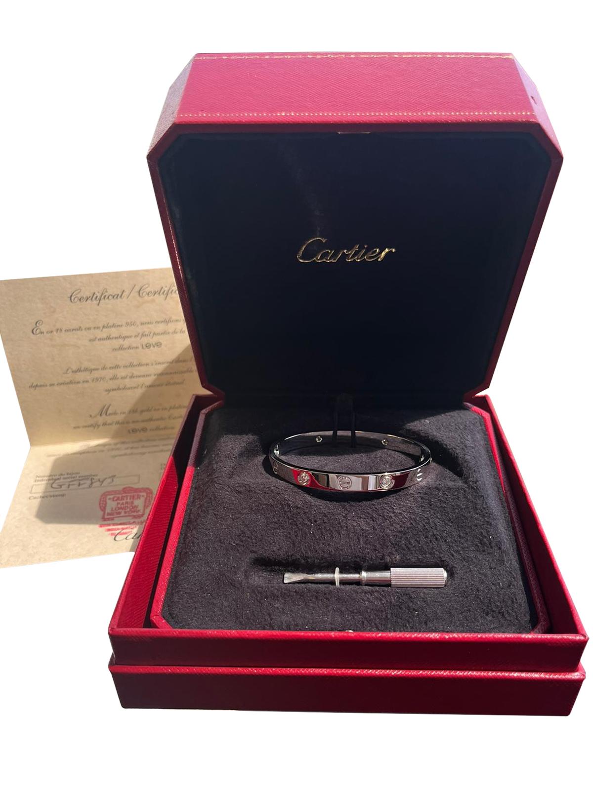 Women's Cartier Love Bracelet 18K White Gold 0.42 carats 4 Brilliant Cut Diamonds Bangle For Sale