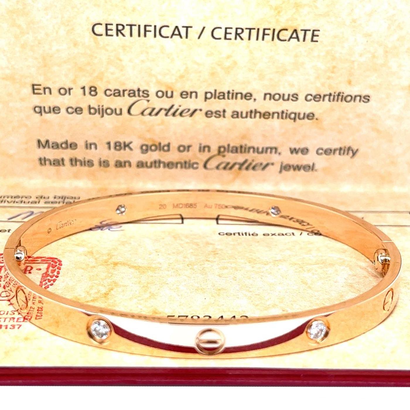 Taille brillant Bracelet Love de Cartier en or jaune 18 carats 4 diamants taillés en brillant en vente