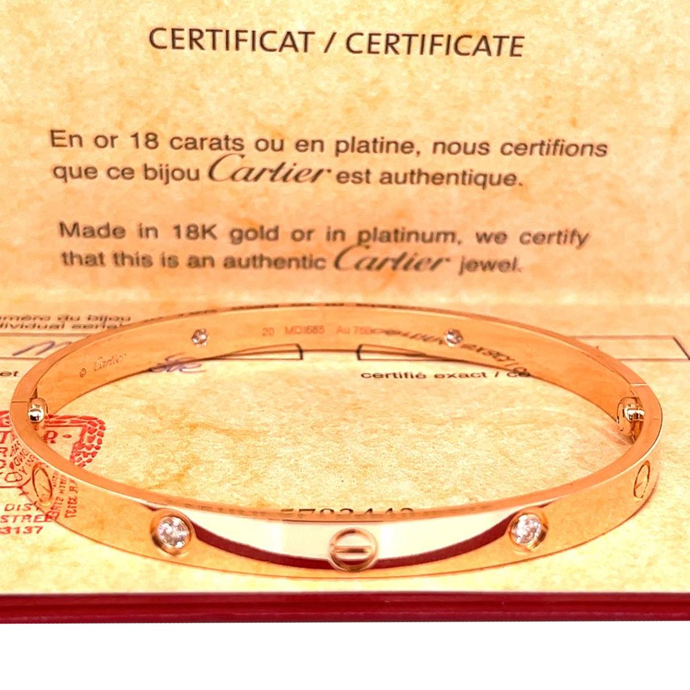 Bracelet Love de Cartier en or jaune 18 carats 4 diamants taillés en brillant Excellent état - En vente à Aventura, FL