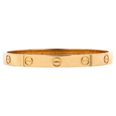 Cartier Love-Armband aus 18 Karat Gelbgold