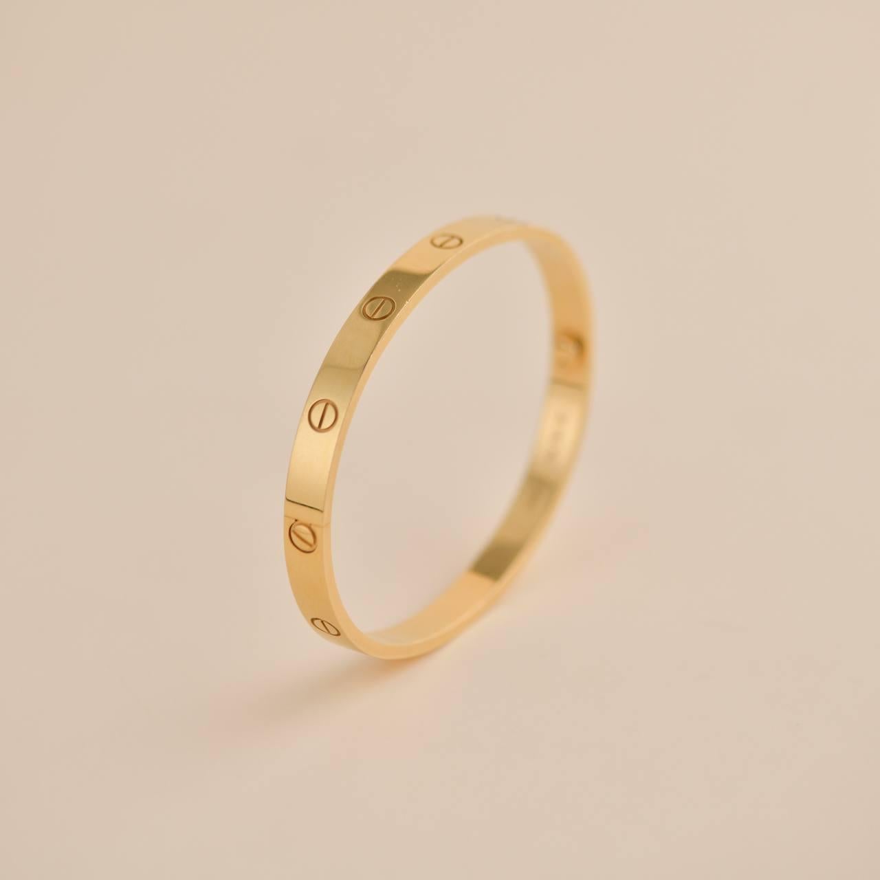 Women's or Men's Cartier Love Bracelet 18K Yellow Gold Size 17