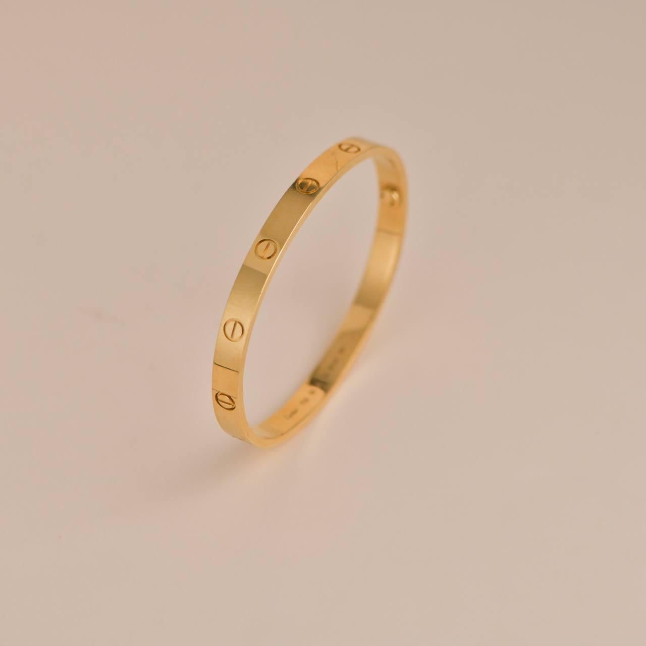 cartier bracelet 750 19 ip 6688 price