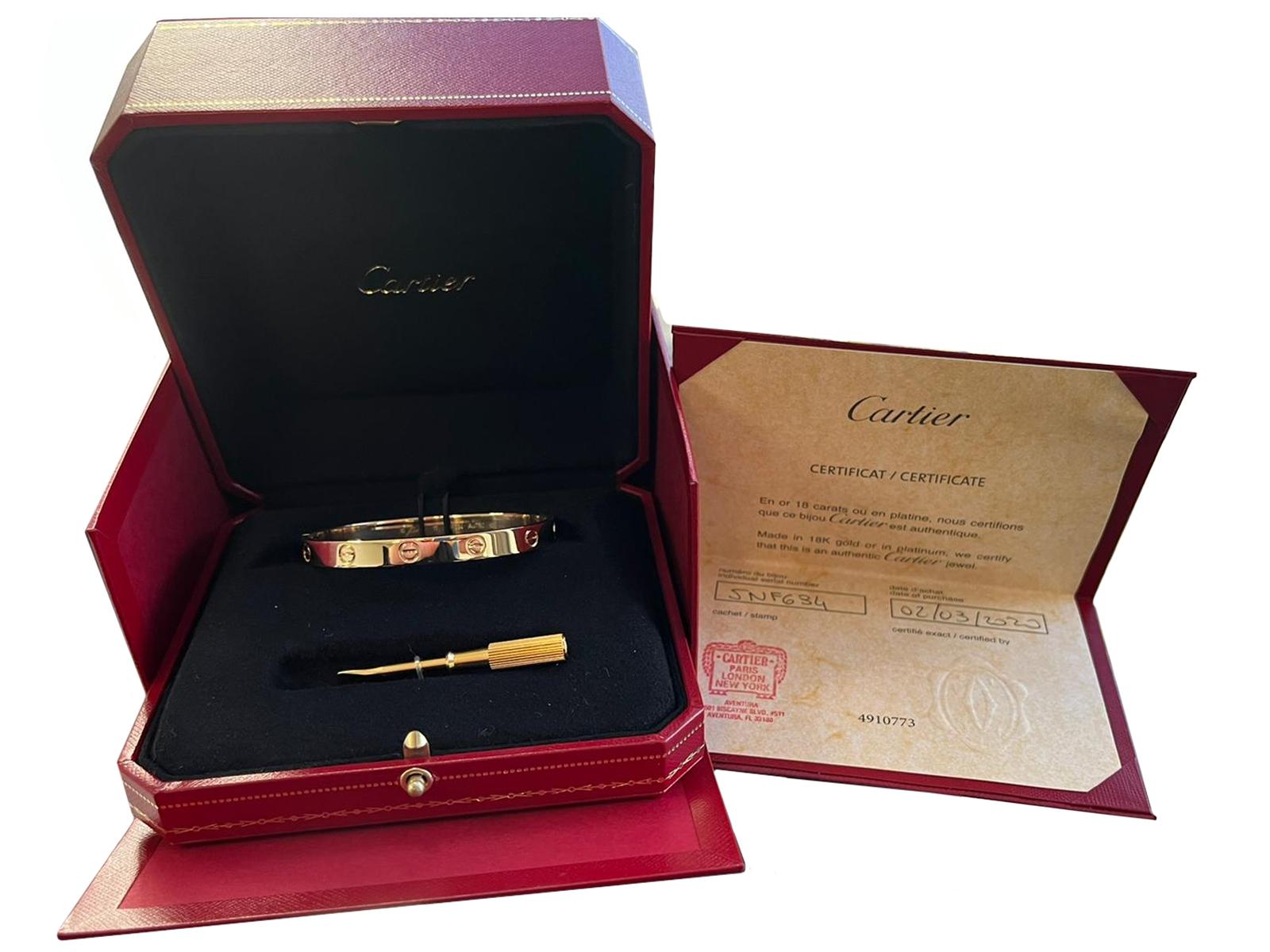 Cartier Love Bracelet 18K Yellow Gold with Screwdriver In New Condition For Sale In Aventura, FL