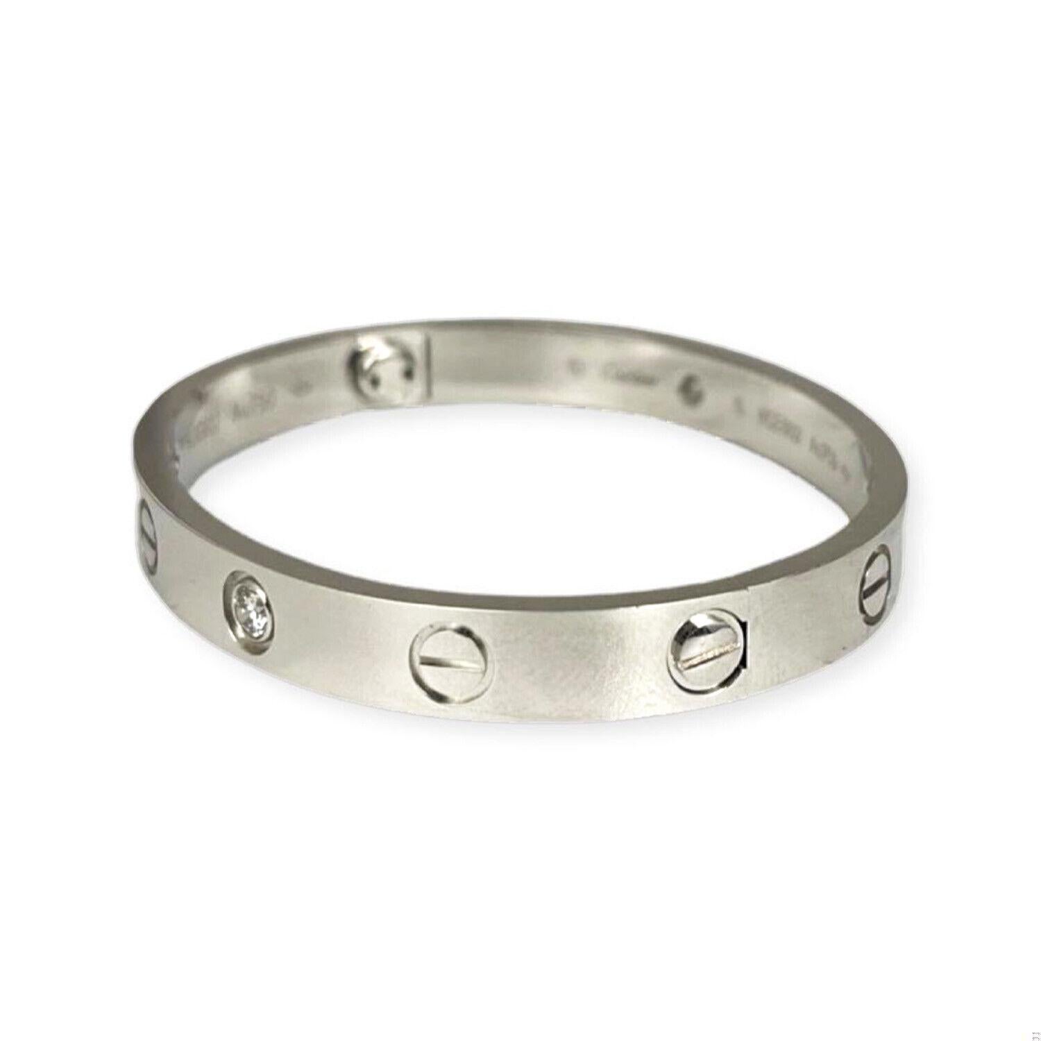 Cartier Love-Armband aus 18 Karat Weißgold mit 4 Diamanten, Größe 15 (C-529) (Brillantschliff) im Angebot