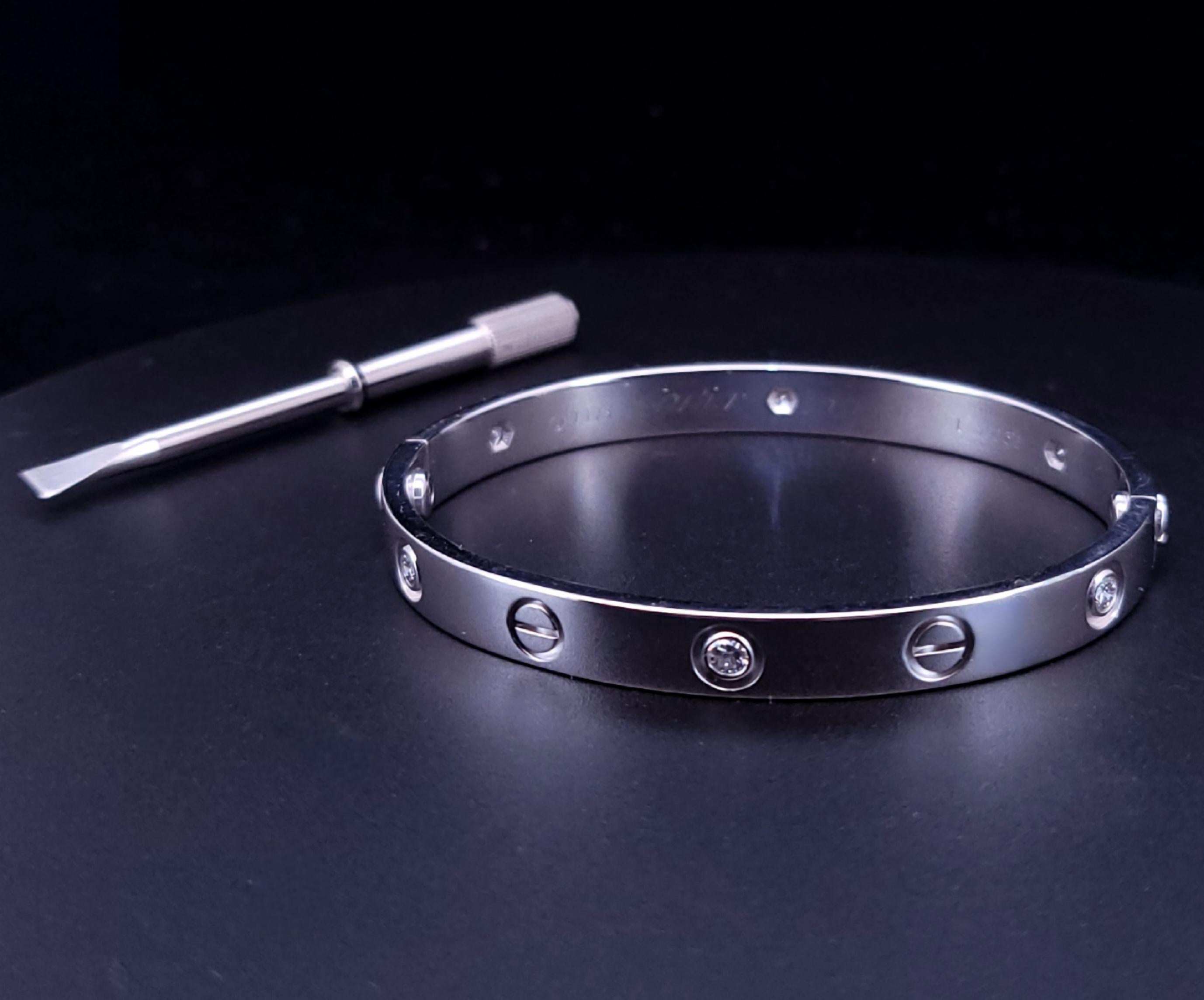 Cartier Love-Armband aus Weißgold mit 6 Diamanten, Größe 16 Damen im Angebot