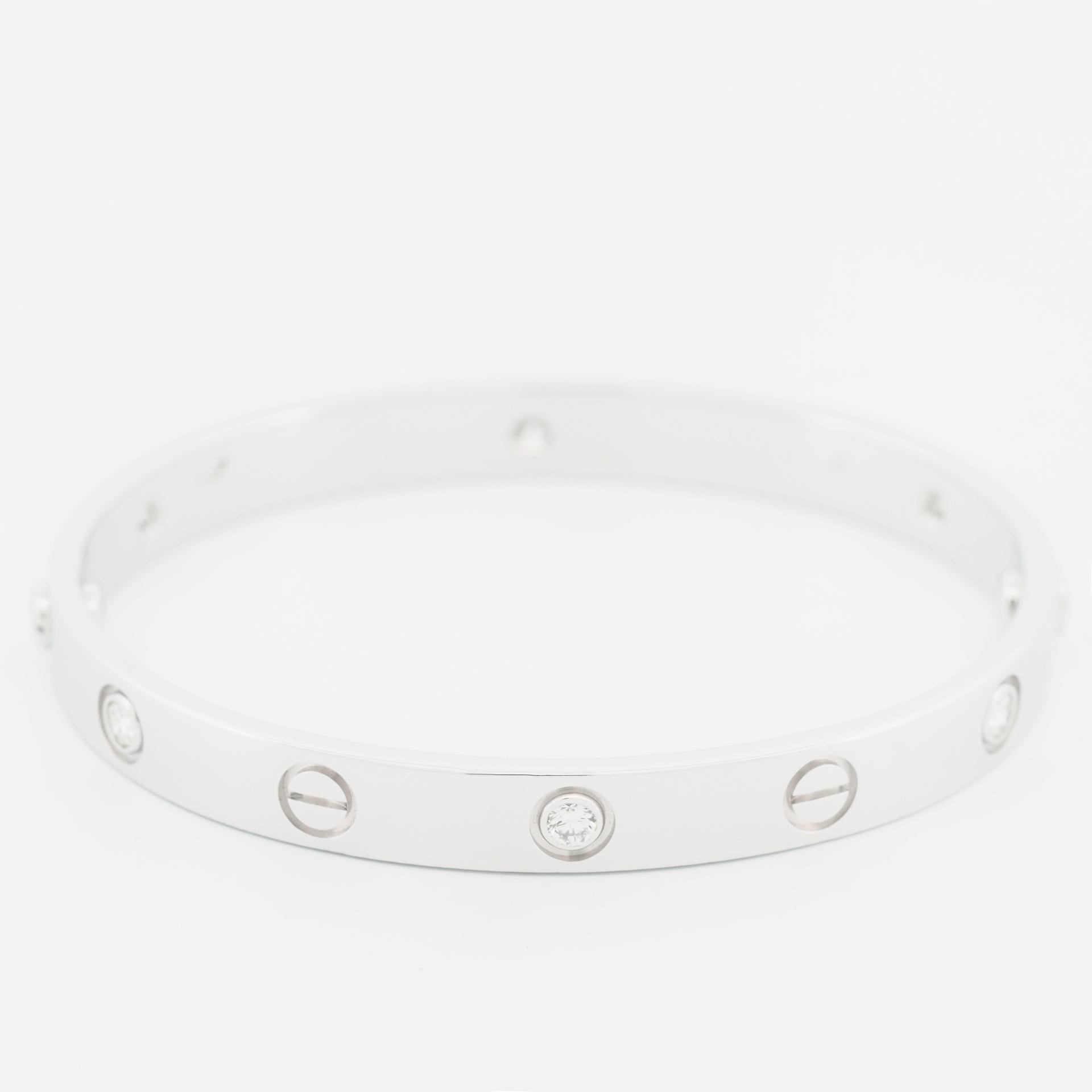 Cartier Love Armreif Armband 6 Diamanten Weißgold 16 mit Papieren im Zustand „Gut“ im Angebot in Kobe, Hyogo