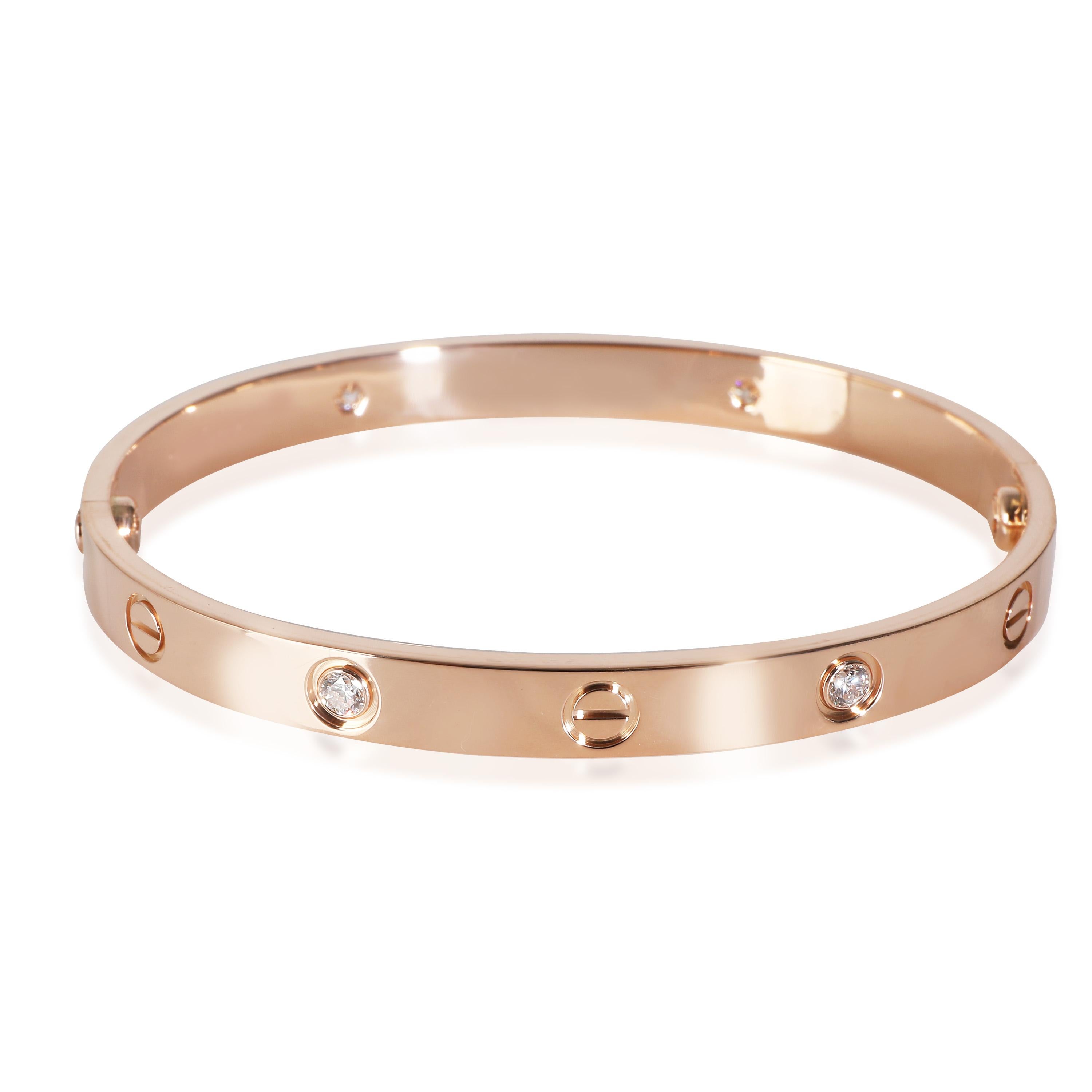Cartier Bracelet Love, diamants (or rose)

DÉTAILS PRIMAIRES
SKU : 143335
Titre de l'inscription : Bracelet d'amour de Cartier, diamants (or rose)
Description de l'état : La collection Love de Cartier est l'incarnation même de l'icône, depuis les