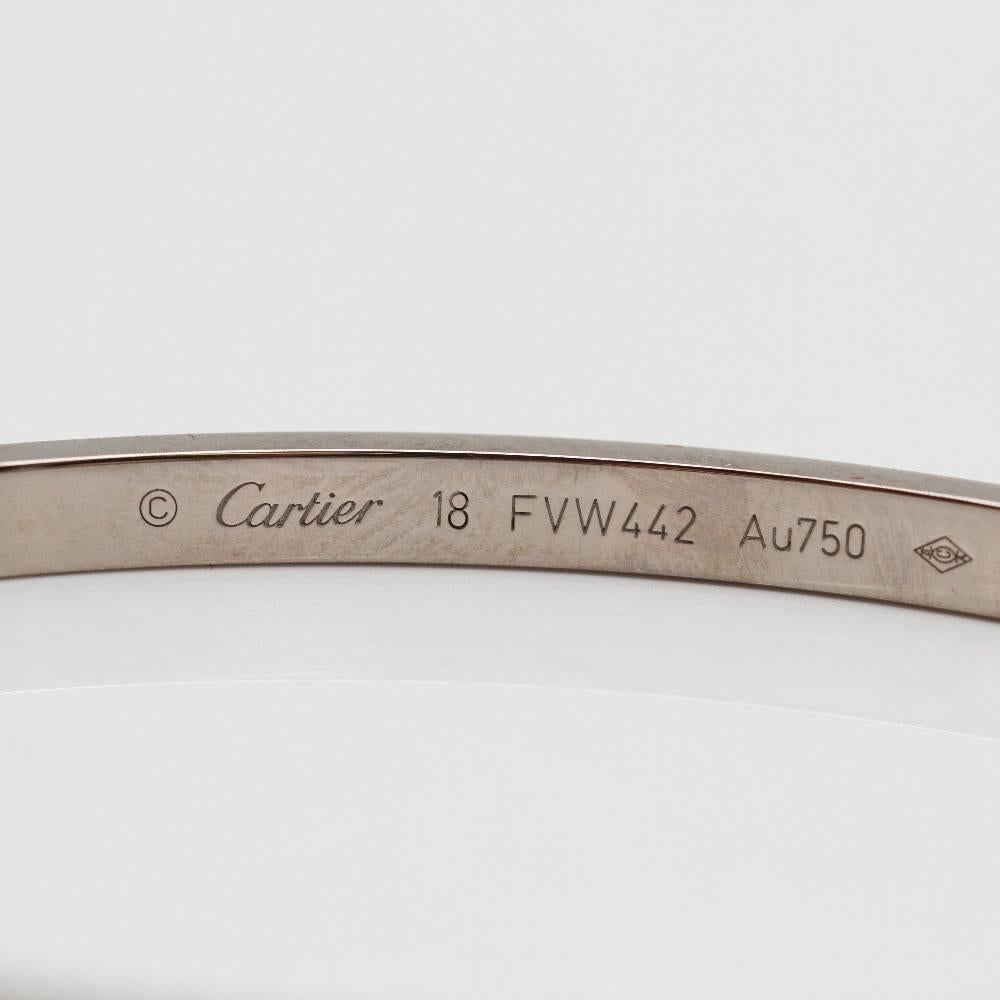 CARTIER LOVE Bracelet in 18k gold with 10 diamonds 2nd hand In Excellent Condition In Barcelona, CT