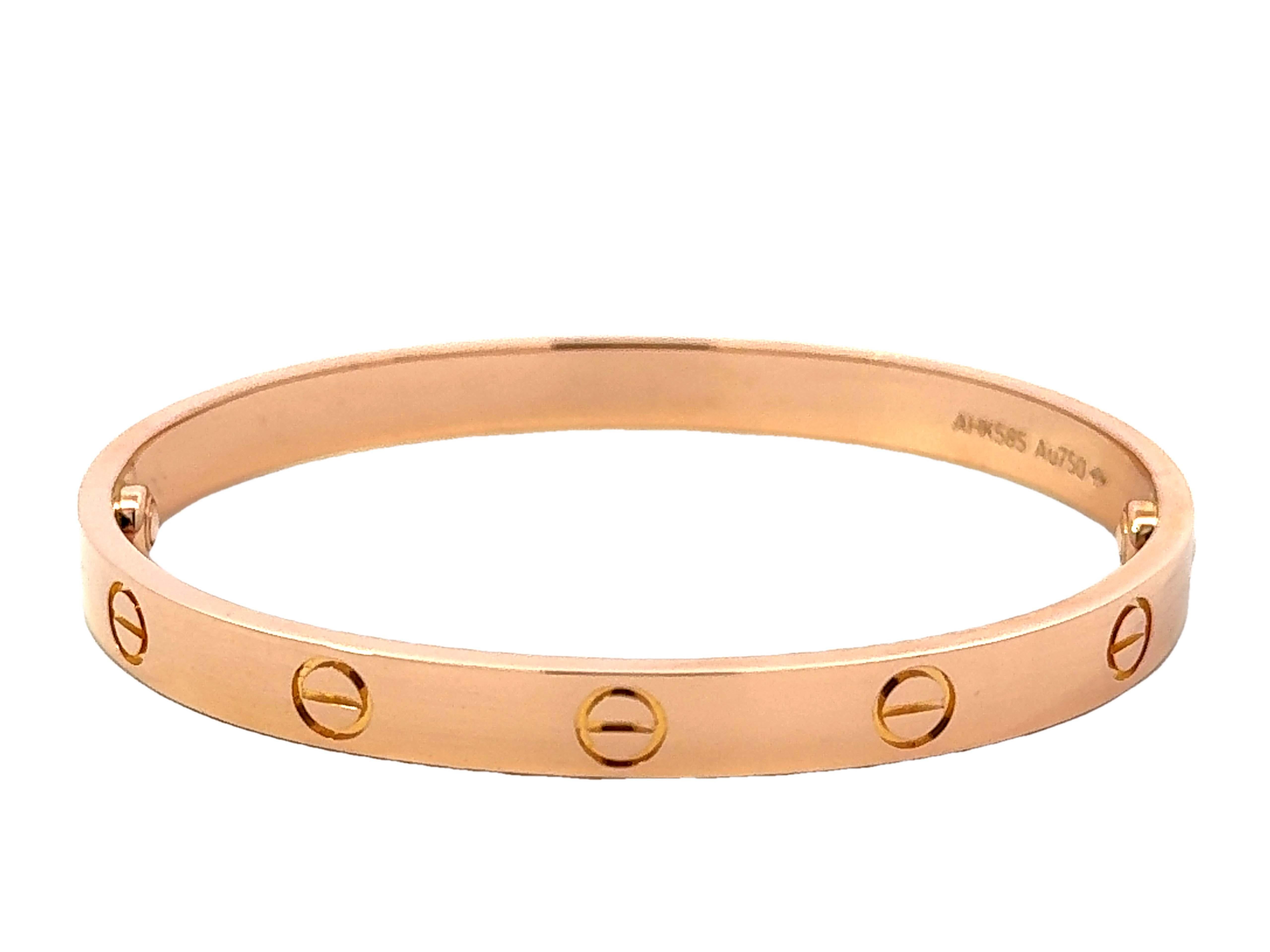 Cartier Bracelet Love en or rose 18 carats taille 17 avec boîte et papiers en vente 4