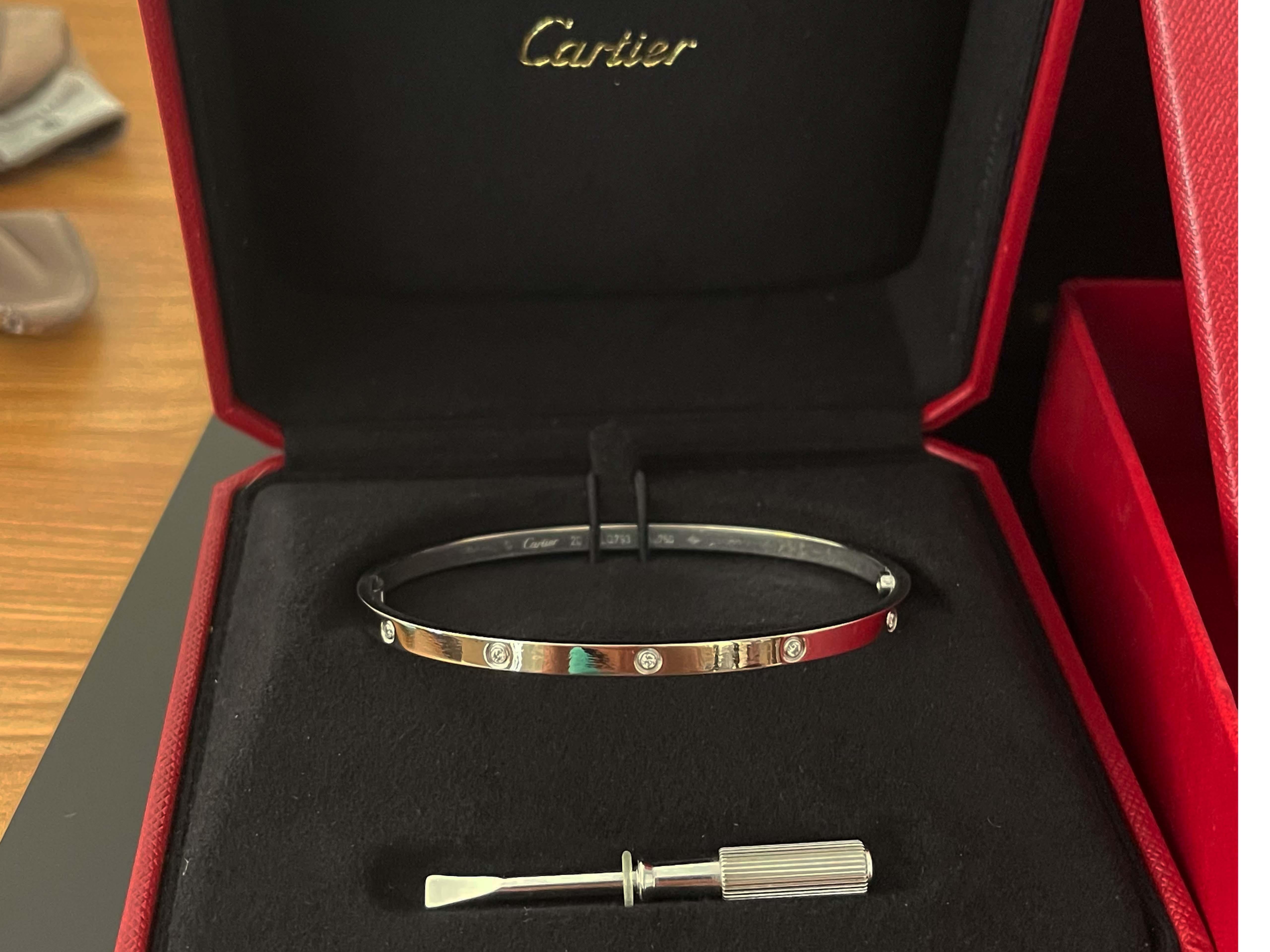 Women's or Men's Cartier Diamond Love Bracelet 18K White Gold Size 20 For Sale