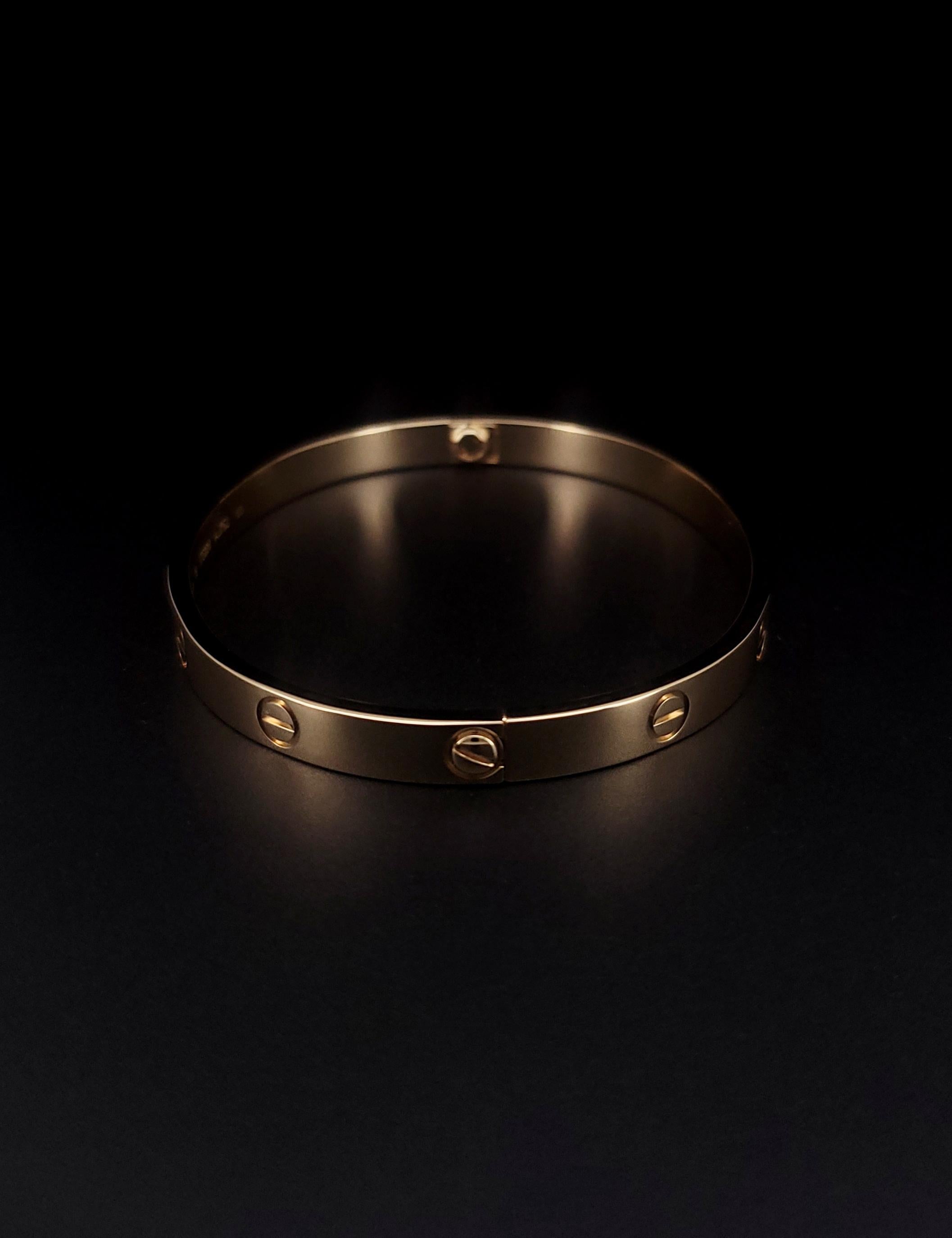Cartier Love Bracelet in 18K Yellow Gold Size 19 For Sale 1