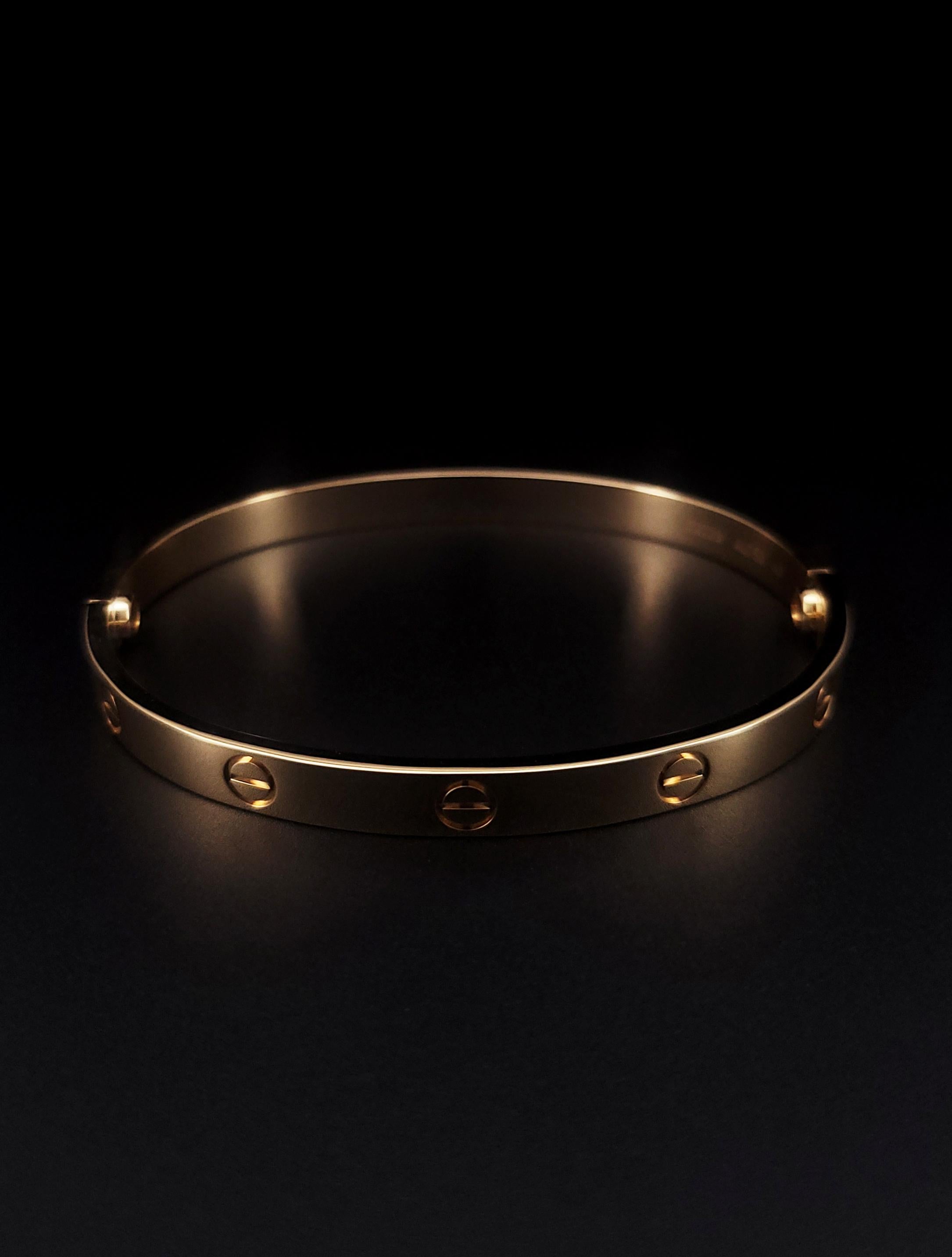 Cartier Love Bracelet in 18K Yellow Gold Size 19 For Sale 2