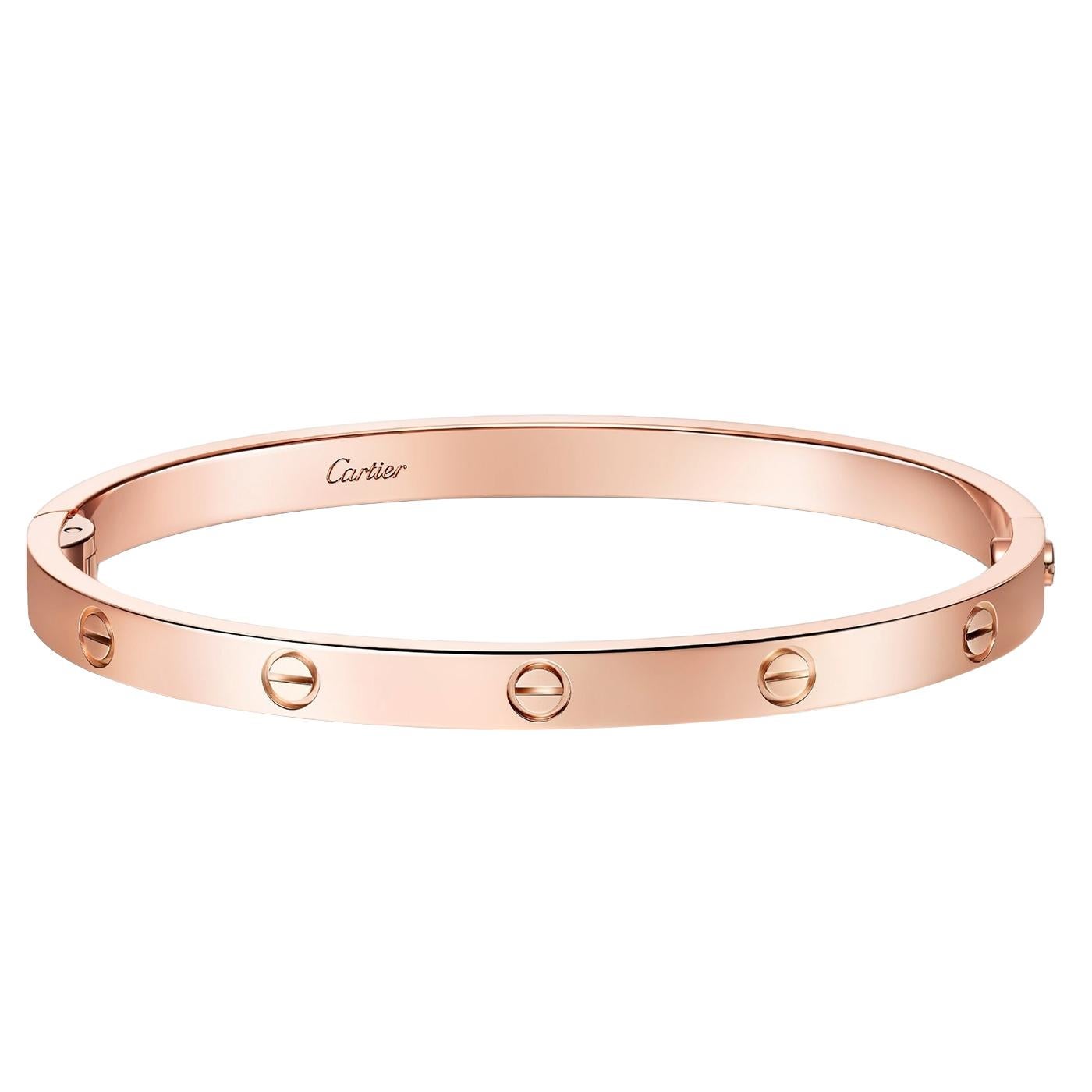 Die LOVE-Kollektion, ein Kind der 1970er Jahre in New York, ist bis heute ein ikonisches Symbol der Liebe, das sich über Konventionen hinwegsetzt. Die Schraubenmotive, die ideale ovale Form und die unbestreitbare Eleganz machen das Stück zu einer