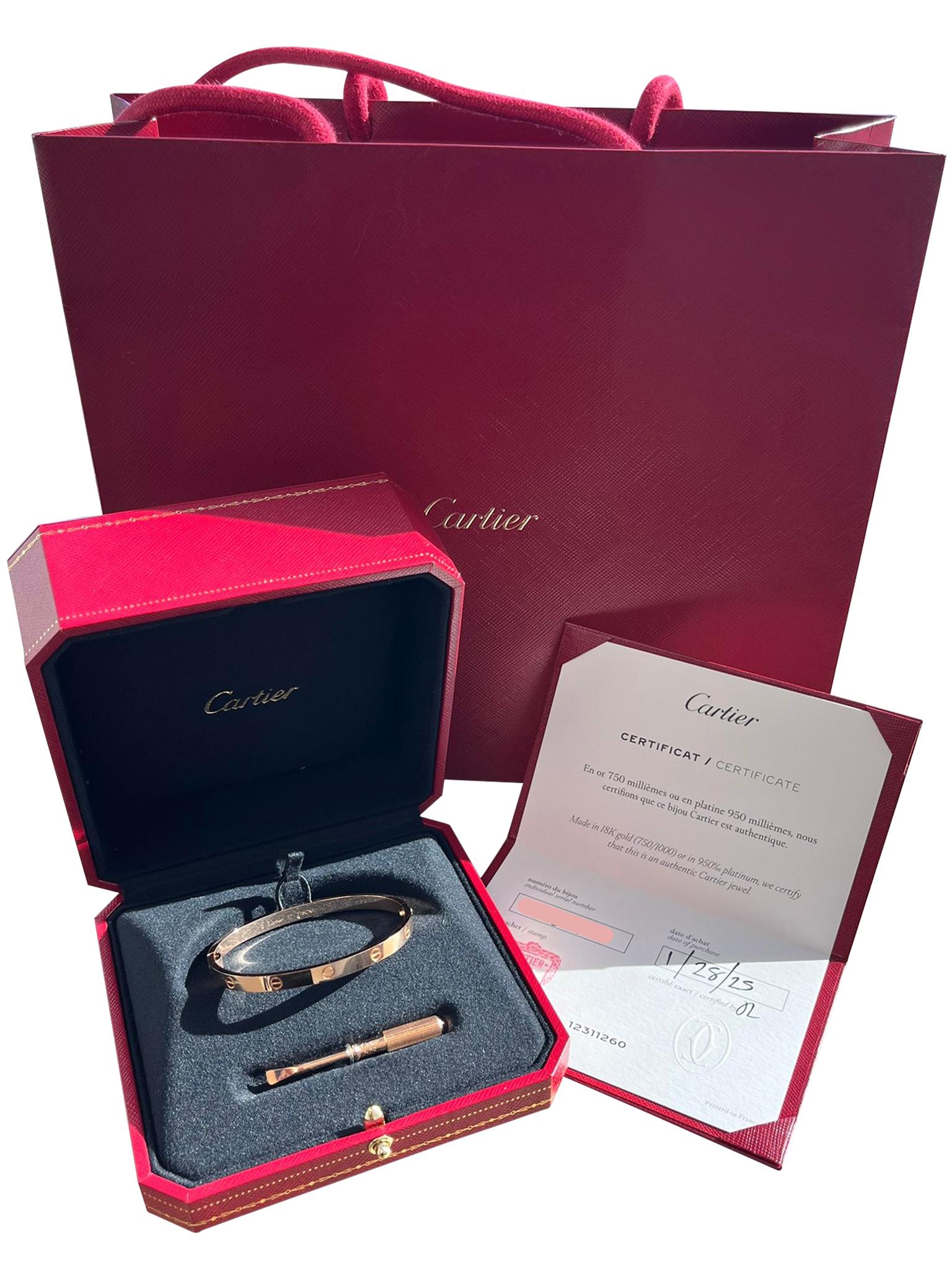 Cartier Love-Armband Medium Modell 18K Roségold mit funktionaler Schraube und Scharnier Damen im Angebot