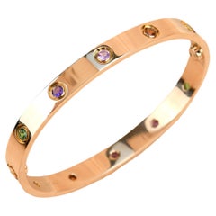 Cartier Bracelet d'amour multi-gemmes arc-en-ciel en or rose
