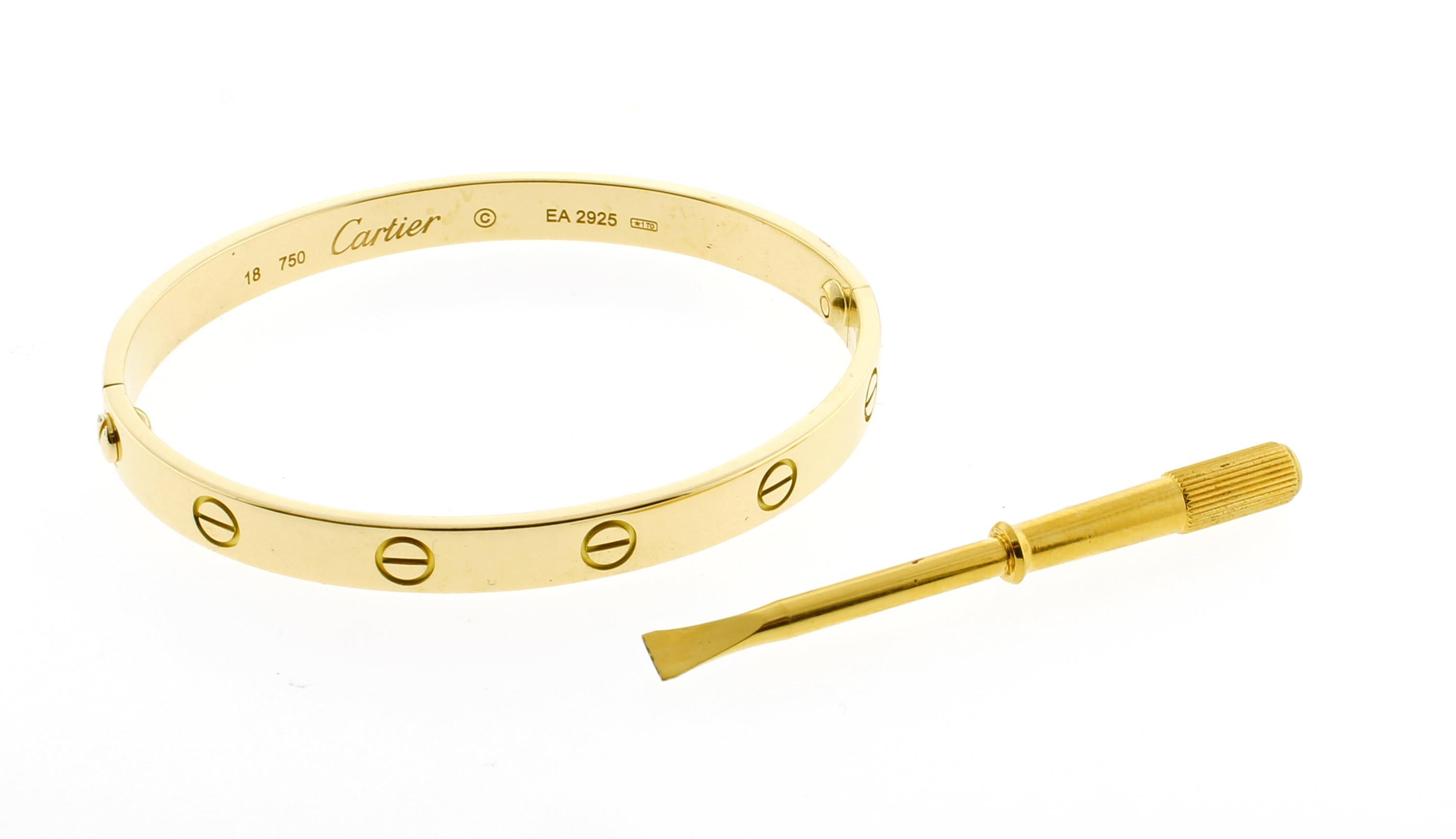 Cartier Love Bracelet In Excellent Condition In Bethesda, MD