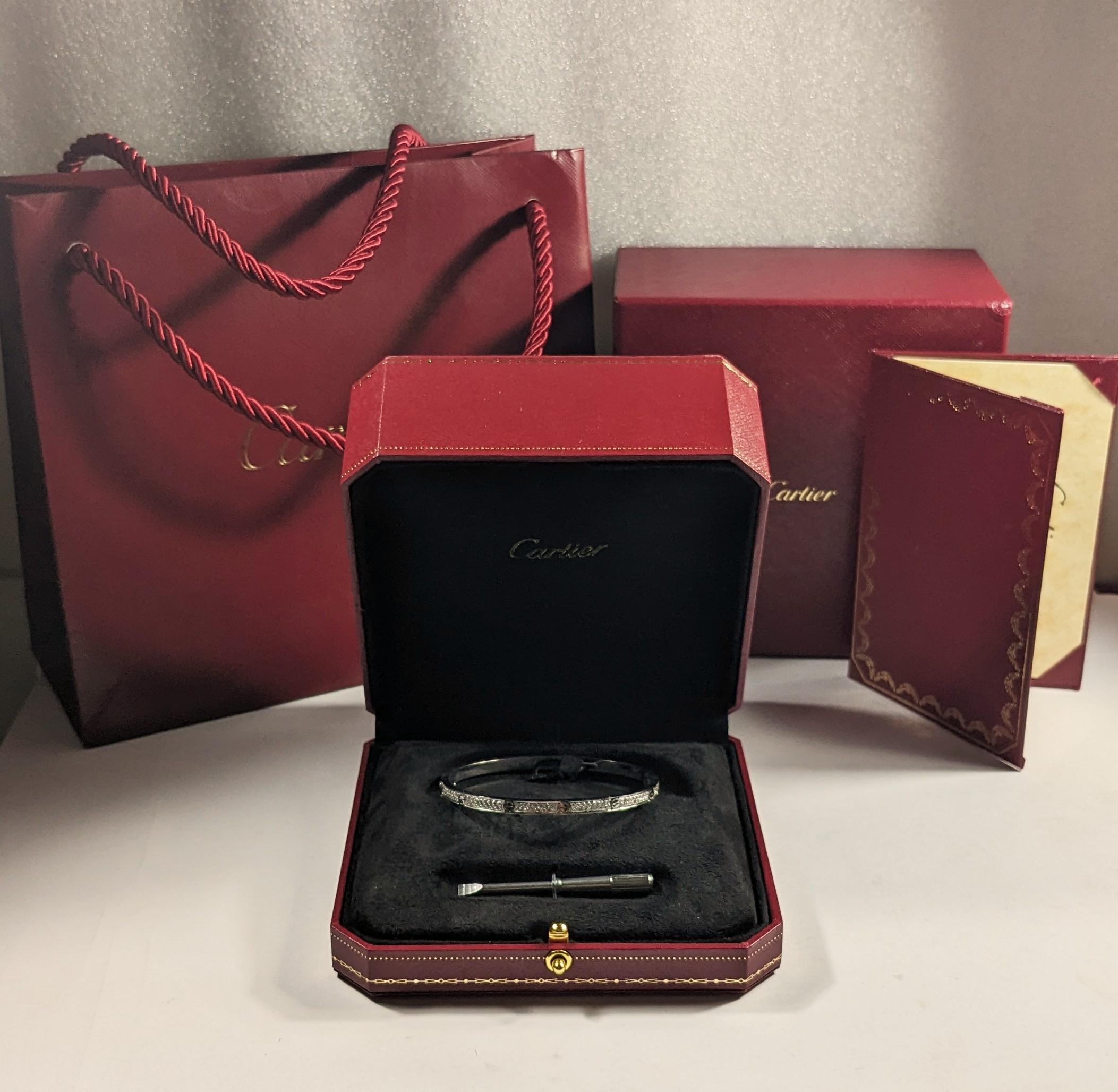Cartier, petit bracelet Love Bracelet en or blanc 18 carats avec diamants, boîte et papiers, taille 18 en vente 6