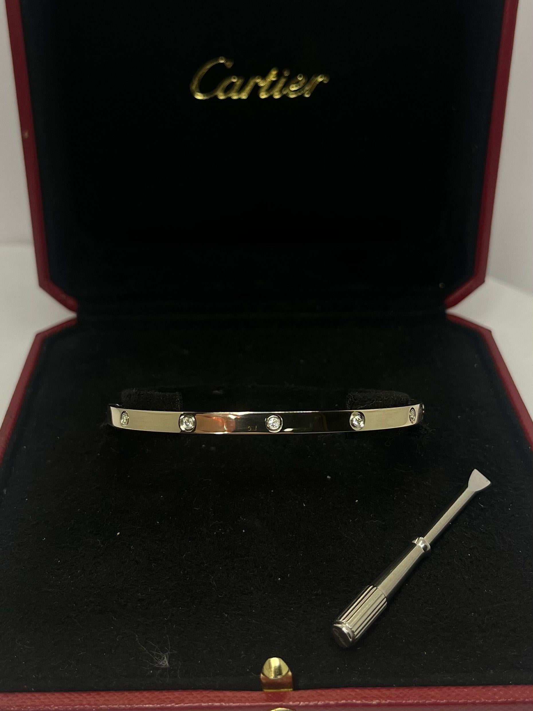 Cartier Love Bracelet Small Model in White Gold with 10 Diamonds In Excellent Condition For Sale In PARIS, FR