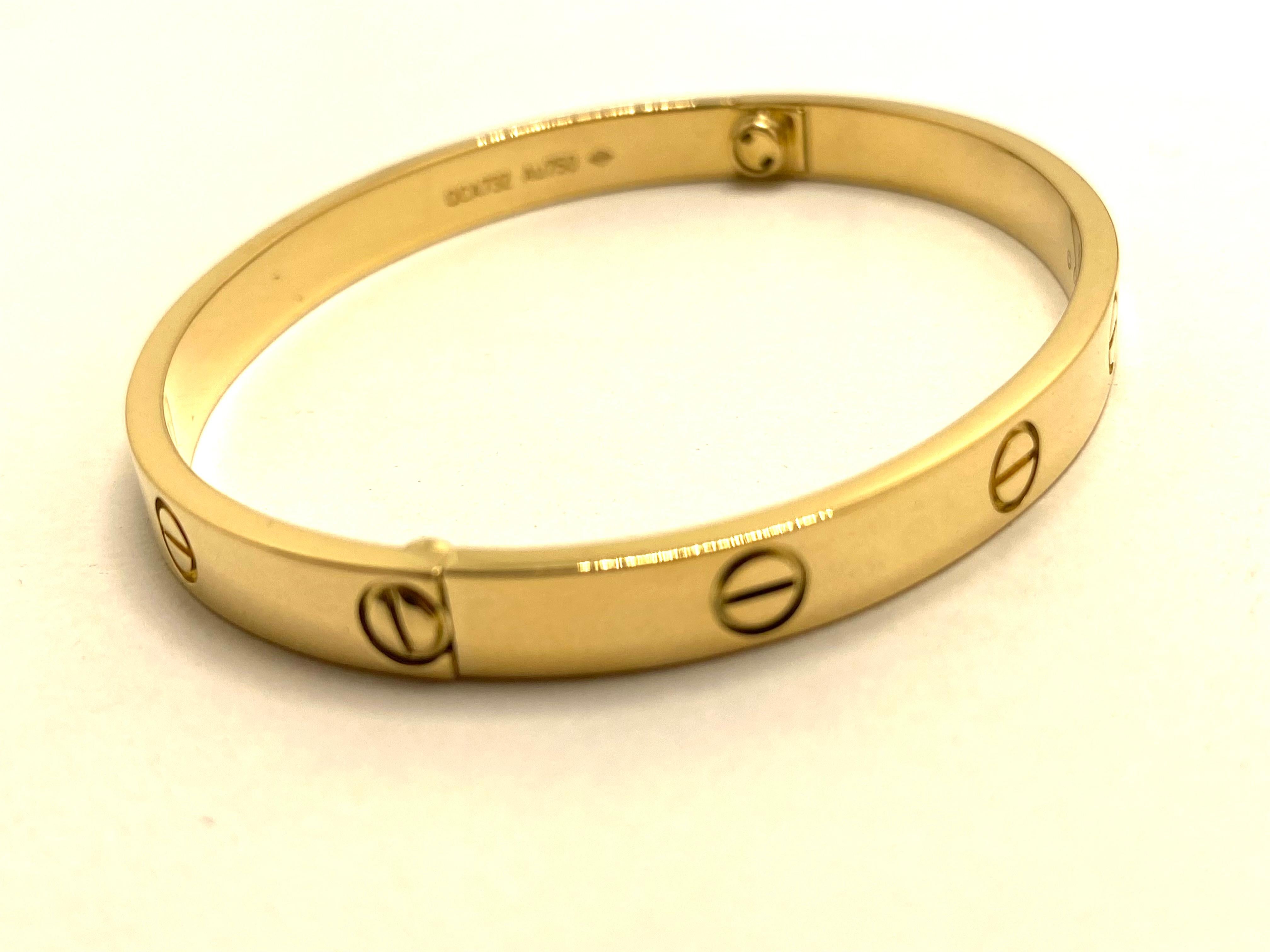 Cartier Love Bracelet Vintage Model in 18K Yellow Gold - 33.80g

An icon of modern romance, the Cartier Love bracelet remains one of the most coveted creations in the world of fine jewelry. This vintage model, beautifully crafted in solid 18-karat