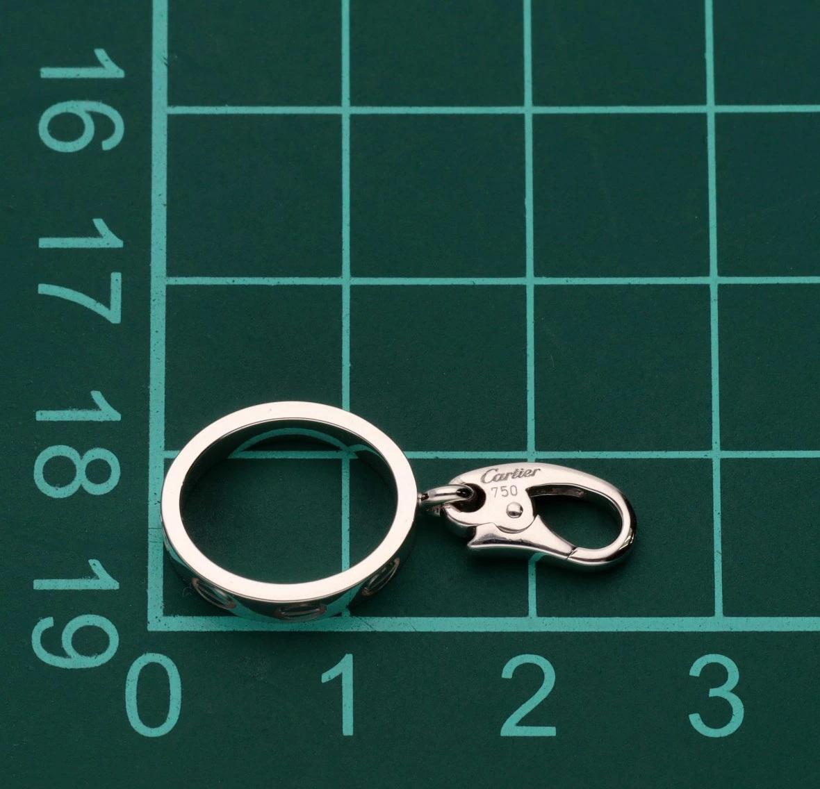 Cartier Liebe Charme 18 Karat Weißgold im Angebot 1