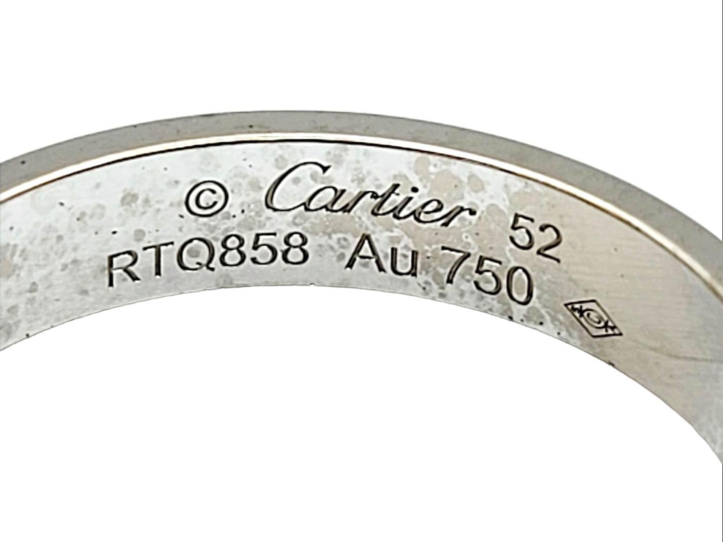 Cartier, bague à anneau étroit en or blanc 18 carats de la collection Love avec boîte, taille 52 Unisexe en vente