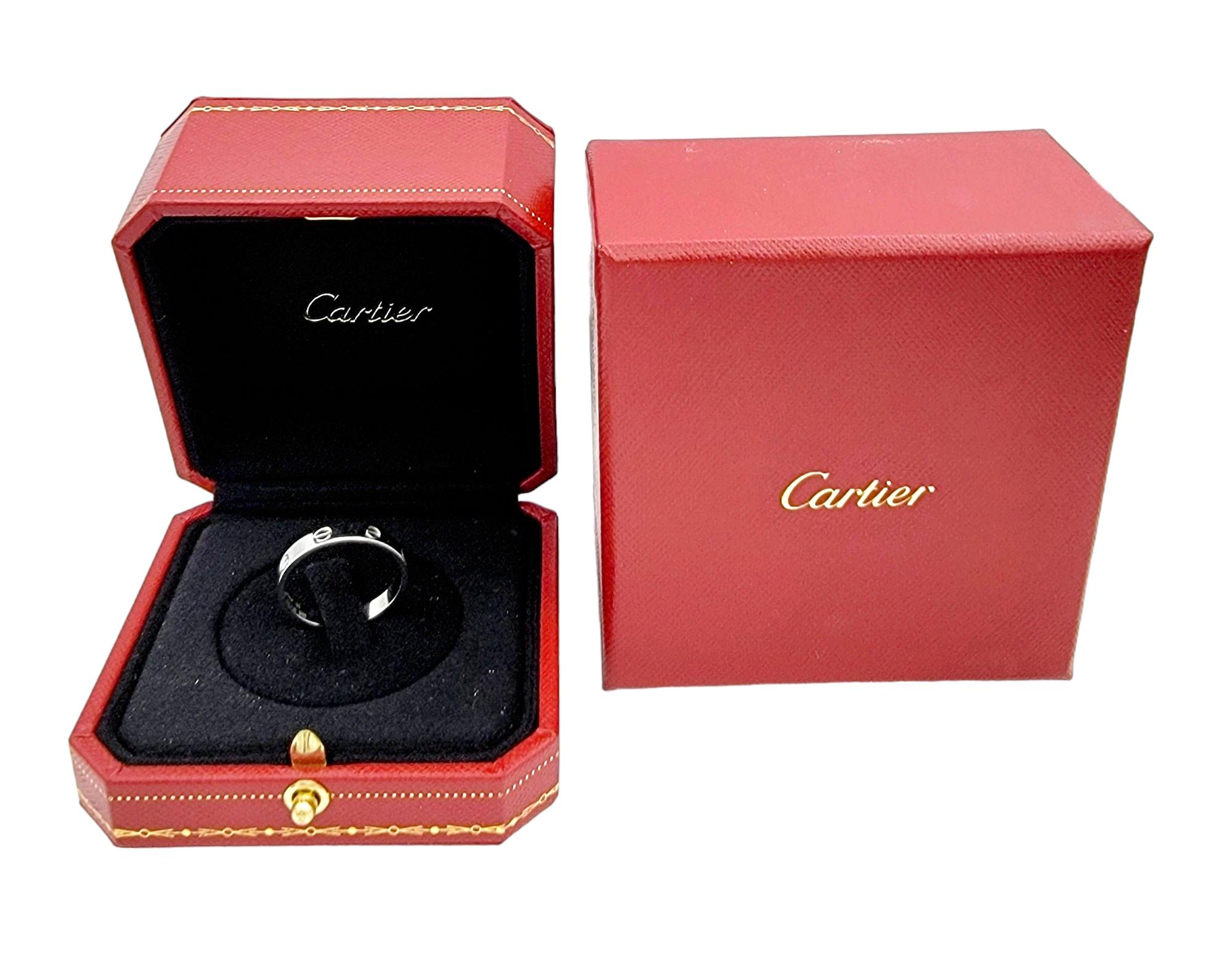 Cartier Love Collection Wedding Band Ring Set in Polished 18 Karat White Gold For Sale 5