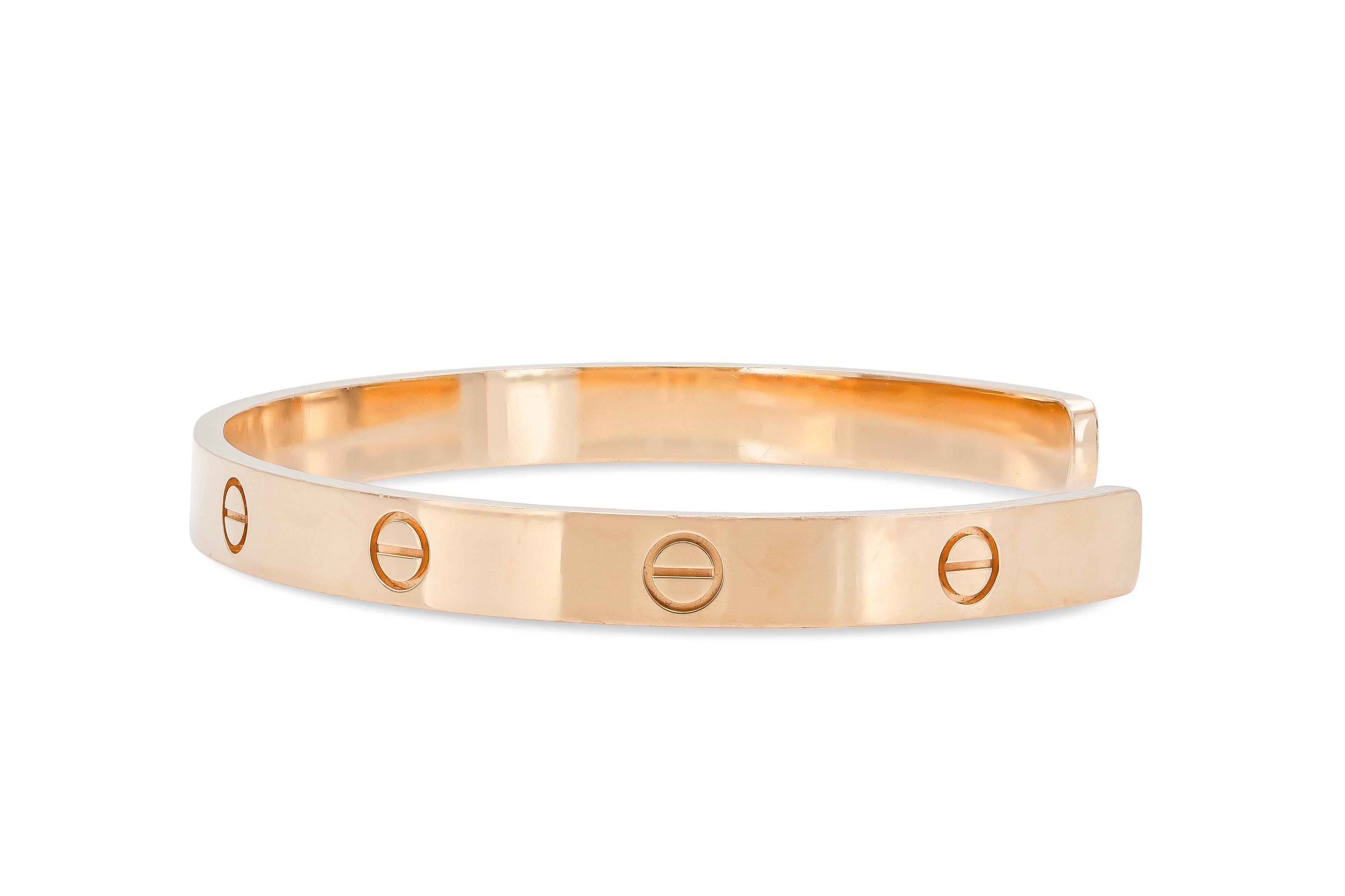 Finely crafted in 18k rose gold.
Signed by Cartier
Size 21