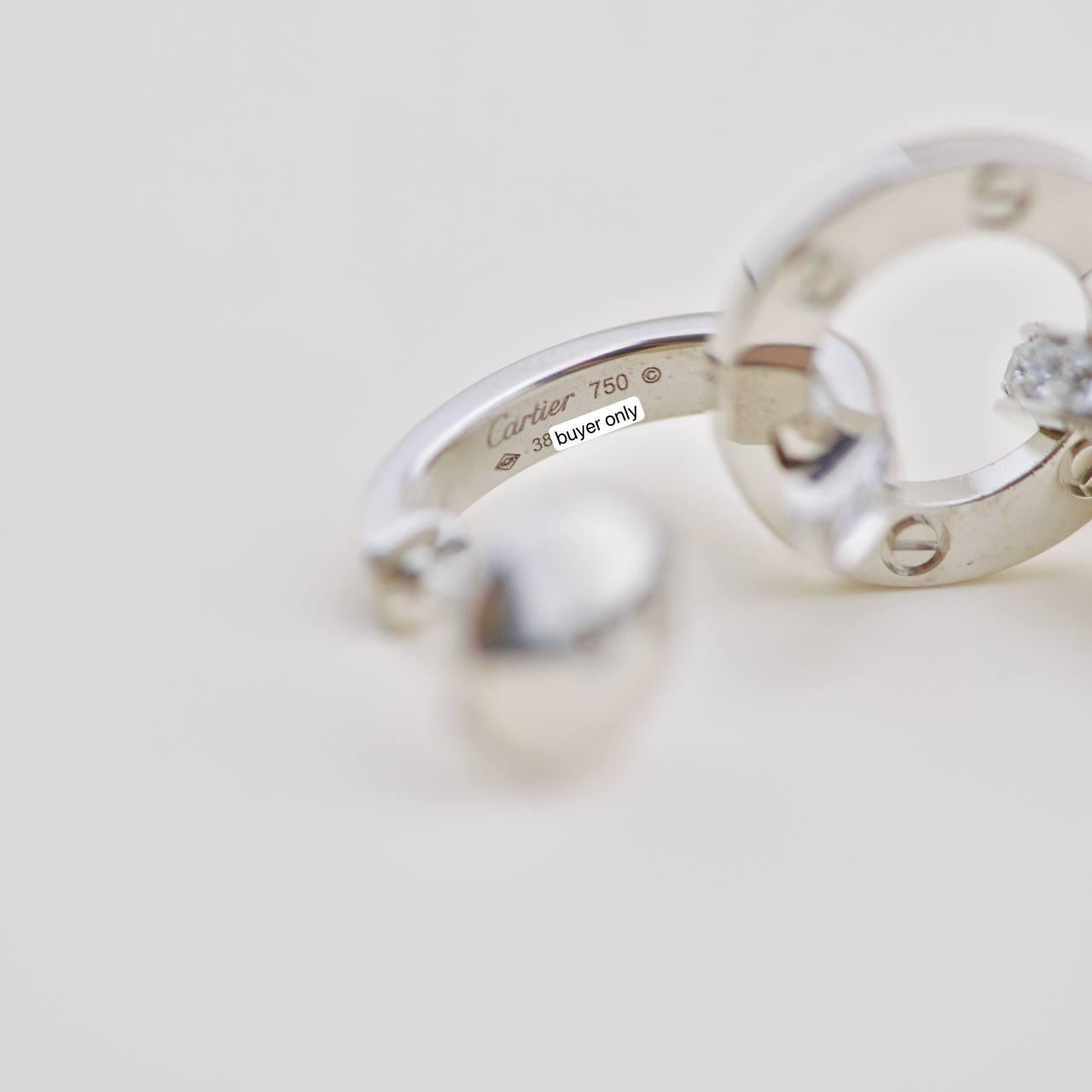 Orecchini a goccia Cartier Love con diamante in oro bianco 18 carati in vendita 3