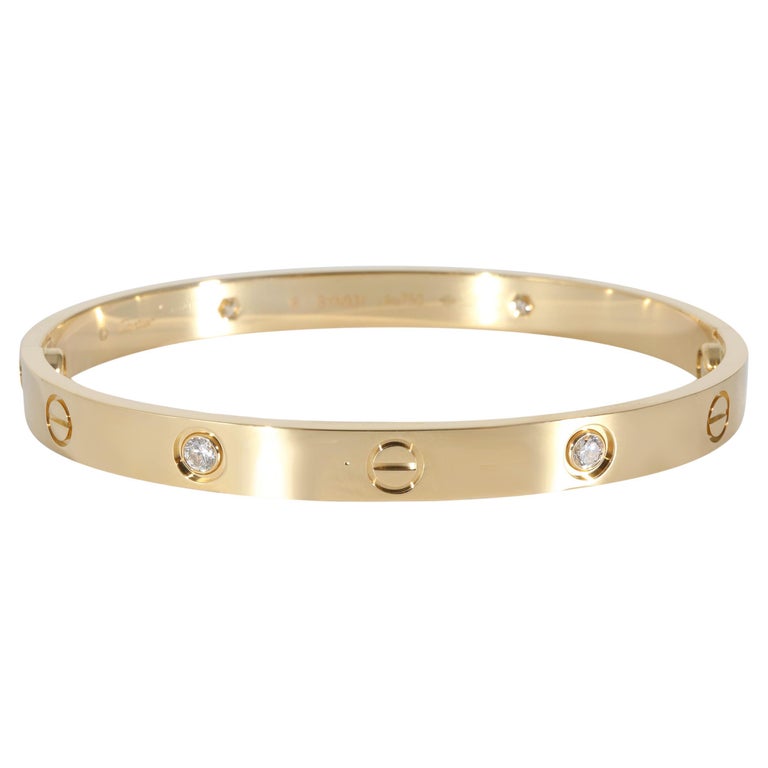 Cartier Bracelet Love en or jaune 18 carats avec diamants 0,42 carat poids  total En vente sur 1stDibs