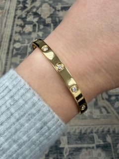 Cartier, Pulsera brazalete Love Diamond Modelo Clásico