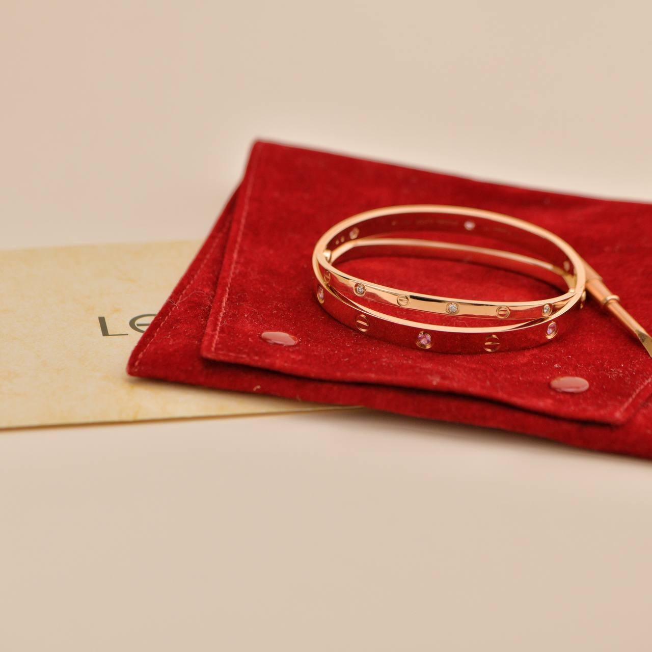 Cartier Love Diamante Zafiro Rosa Oro Rosa 18K Pulsera Doble Talla 17 Corte brillante en venta