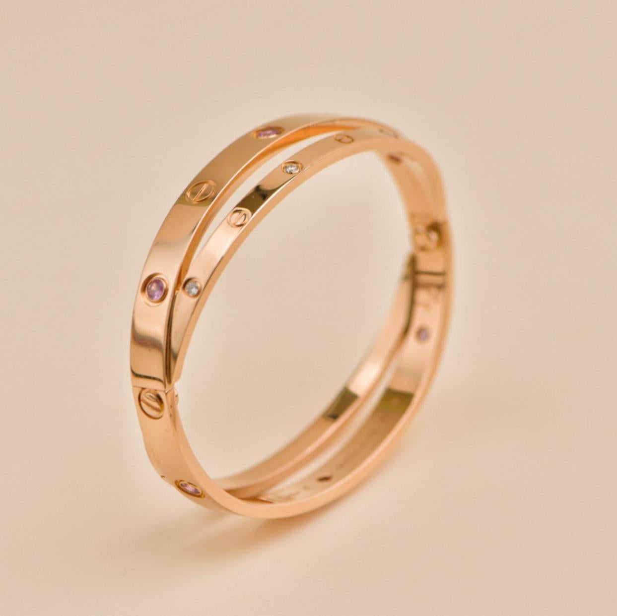 Cartier Love Diamante Zafiro Rosa Oro Rosa 18K Pulsera Doble Talla 17 en Excelente estado para la venta en Banbury, GB