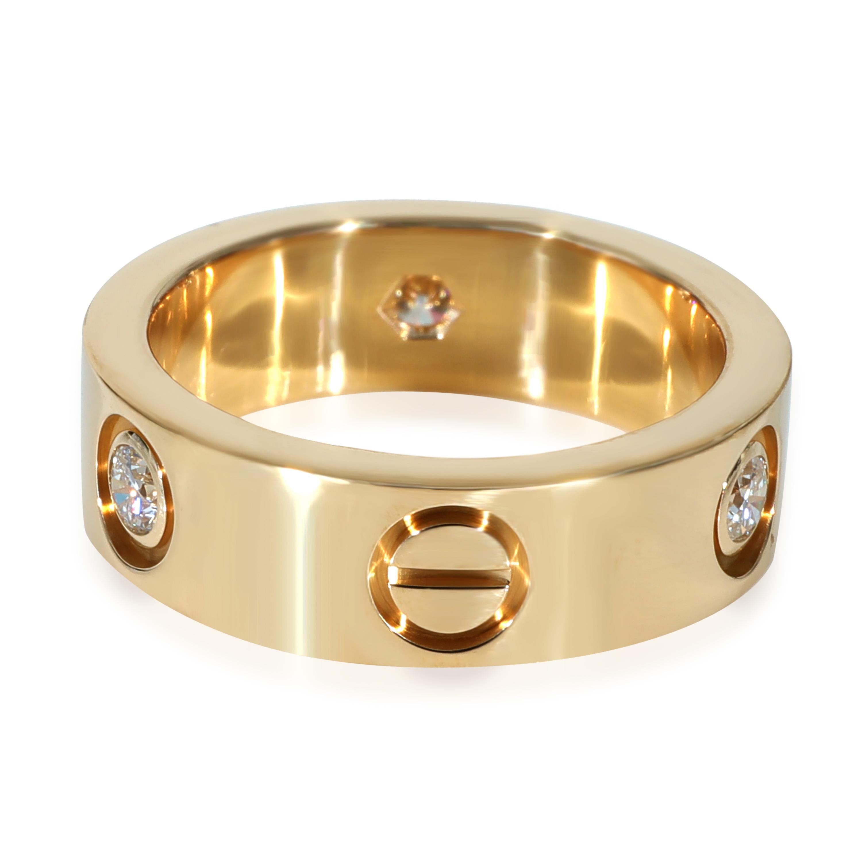 Cartier Love Diamantring aus 18 Karat Gelbgold mit 0,22 Karat 

PRIMÄRE DETAILS 
SKU: 129940 
Auflistung Titel: Cartier Love Diamantring in 18k Gelbgold 0,22 CTW 
Beschreibung des Zustands: Die Collection'S Love von Cartier ist der Inbegriff der