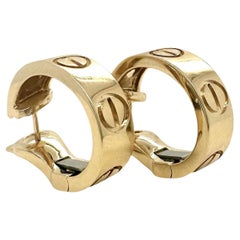 Orecchini a cerchio Cartier Love in oro giallo 18 carati, misura classica