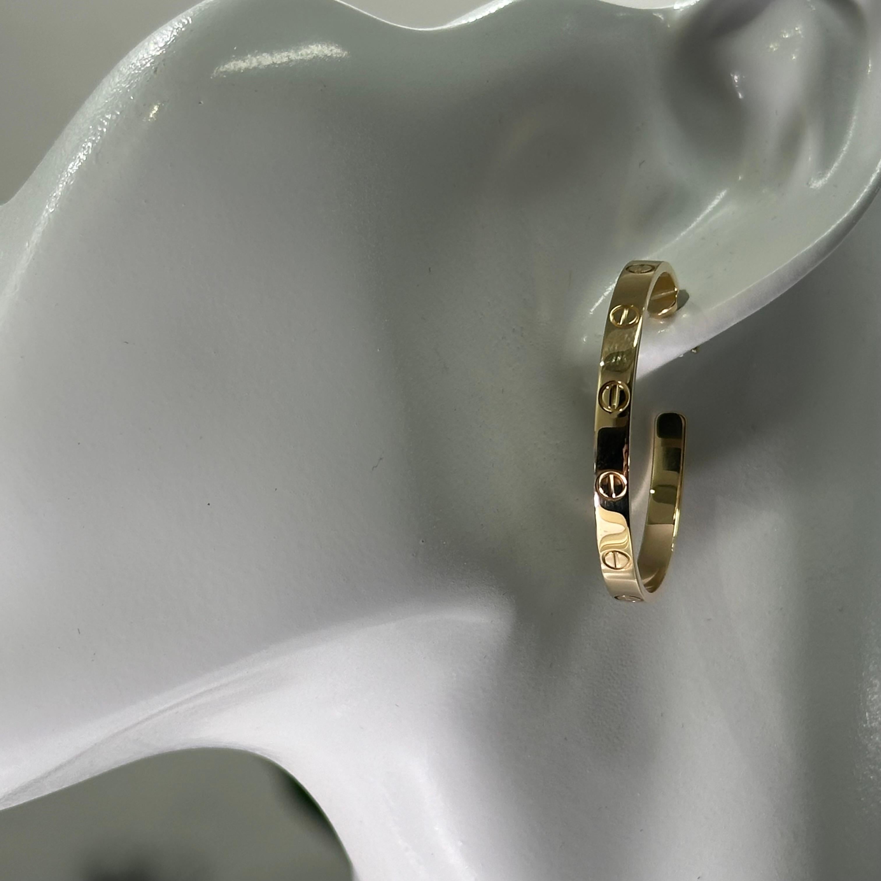 Cartier Love Hoop Earrings Yellow Gold B8028200 For Sale 5