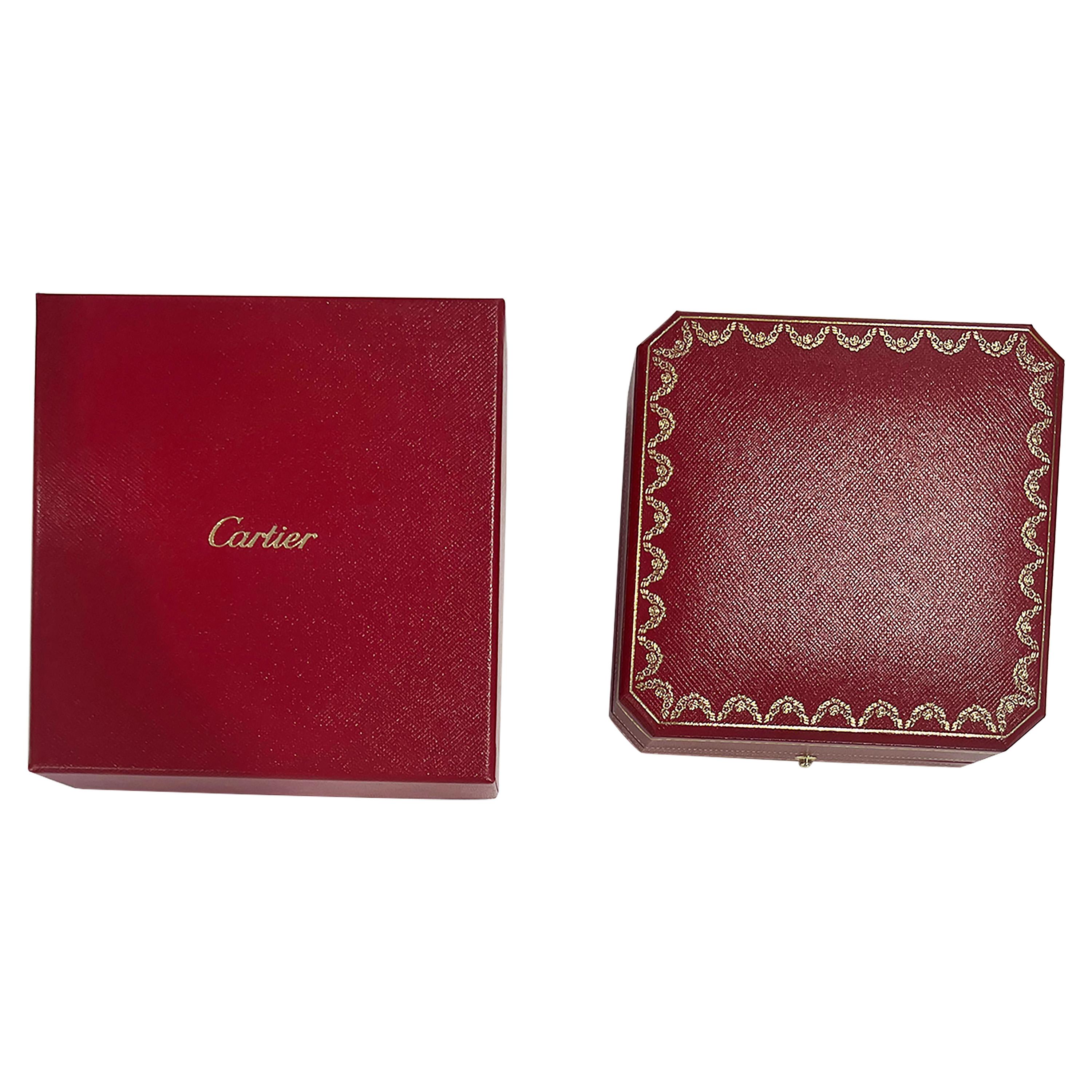 Cartier Love Interlocking Diamant-Anhänger aus 18 Karat Weißgold 0,3 Karat Damen
