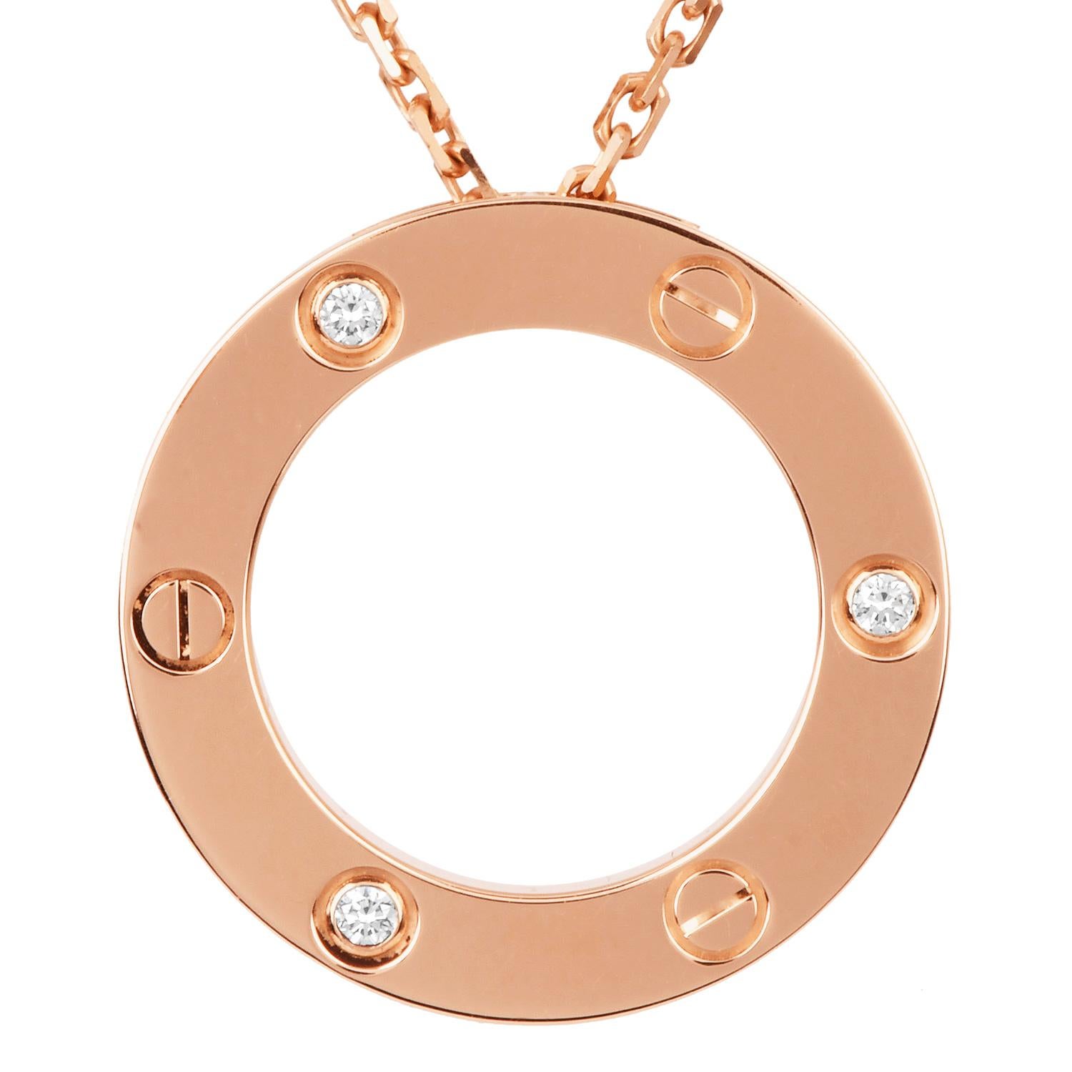 Pendentif LOVE de Cartier - 3 diamants, or rose 18 carats, design iconique en vente 2