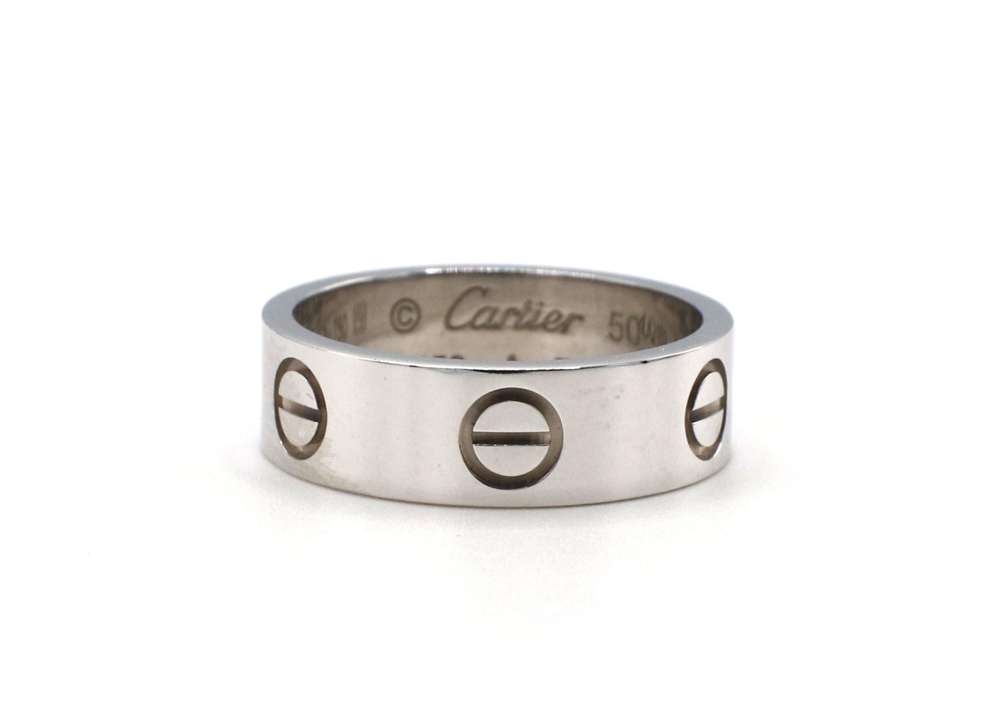 how much does a cartier love ring weigh