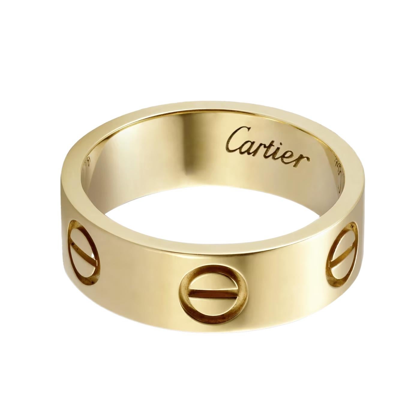 Bague LOVE, or jaune 18 carats (750/1000). Largeur : 5,5 mm (pour la taille 50).

Détails :
Marque : Cartier
Style : Anneau d'amour
MATERIAL : Or jaune 18K
Cartier Taille : 50 (USA Size 5.5)
Thème : Romantique, Amour
Champ d'application de la