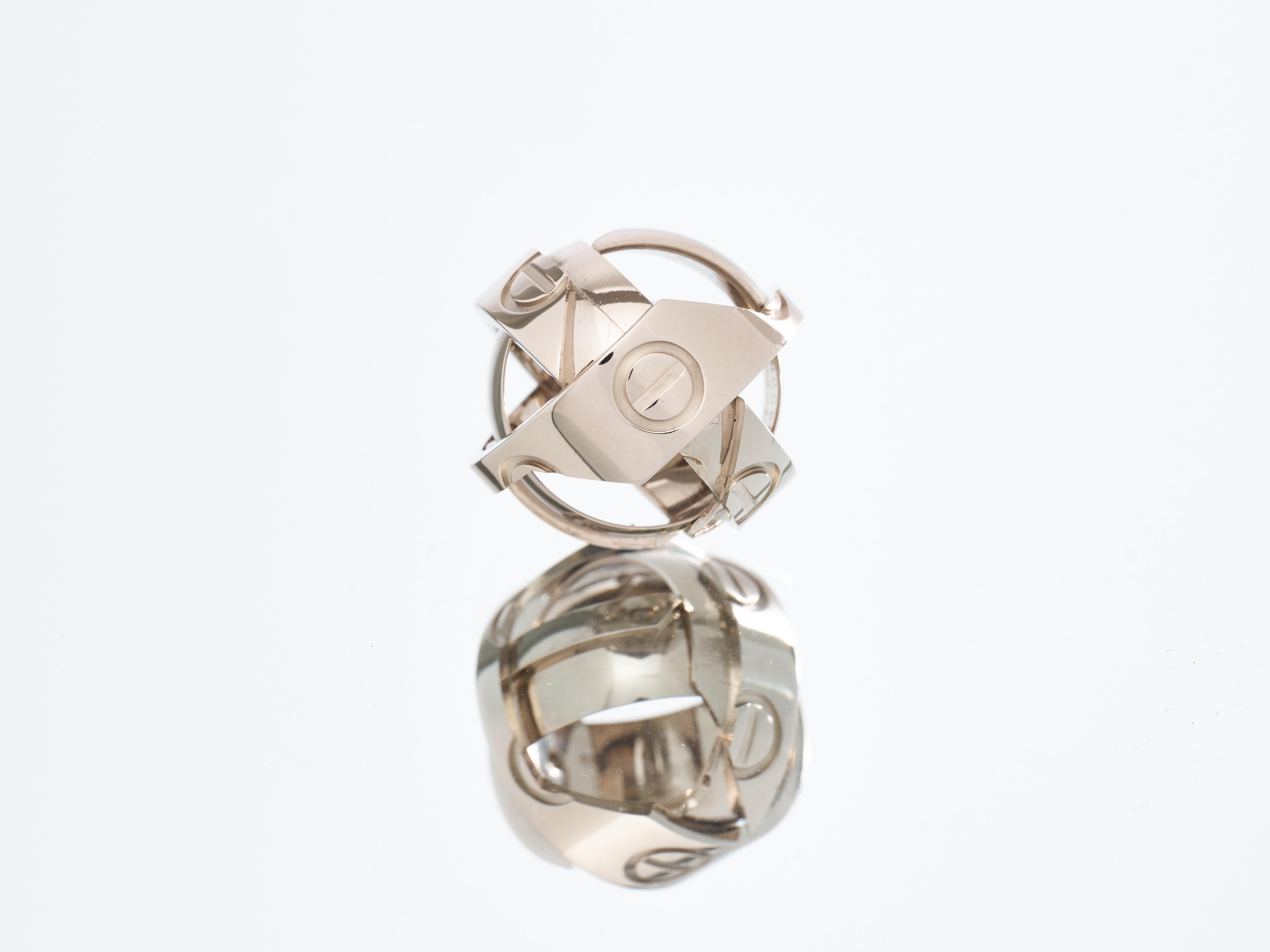 Cartier Love Ring Astro Pendant 18kt White Gold 1999 Limited Edition Box Paper For Sale 2