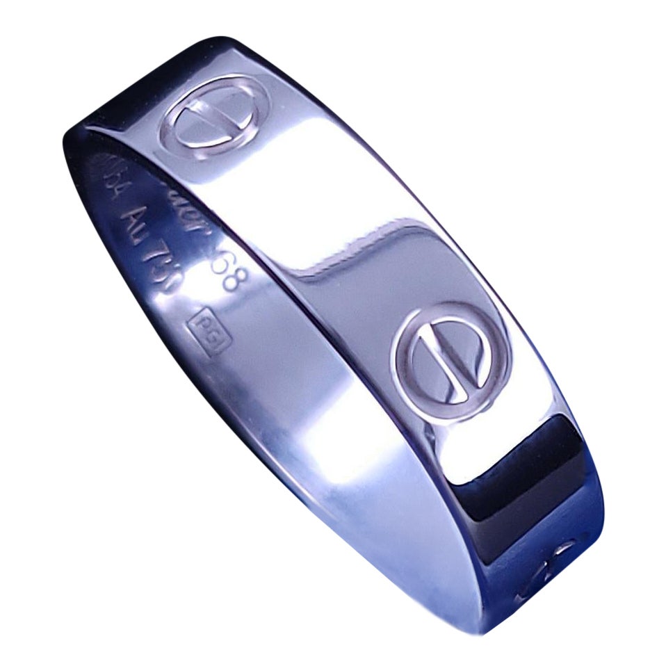 Bague LOVE de Cartier, modèle classique en or blanc Taille 68 (US 12.25) en vente