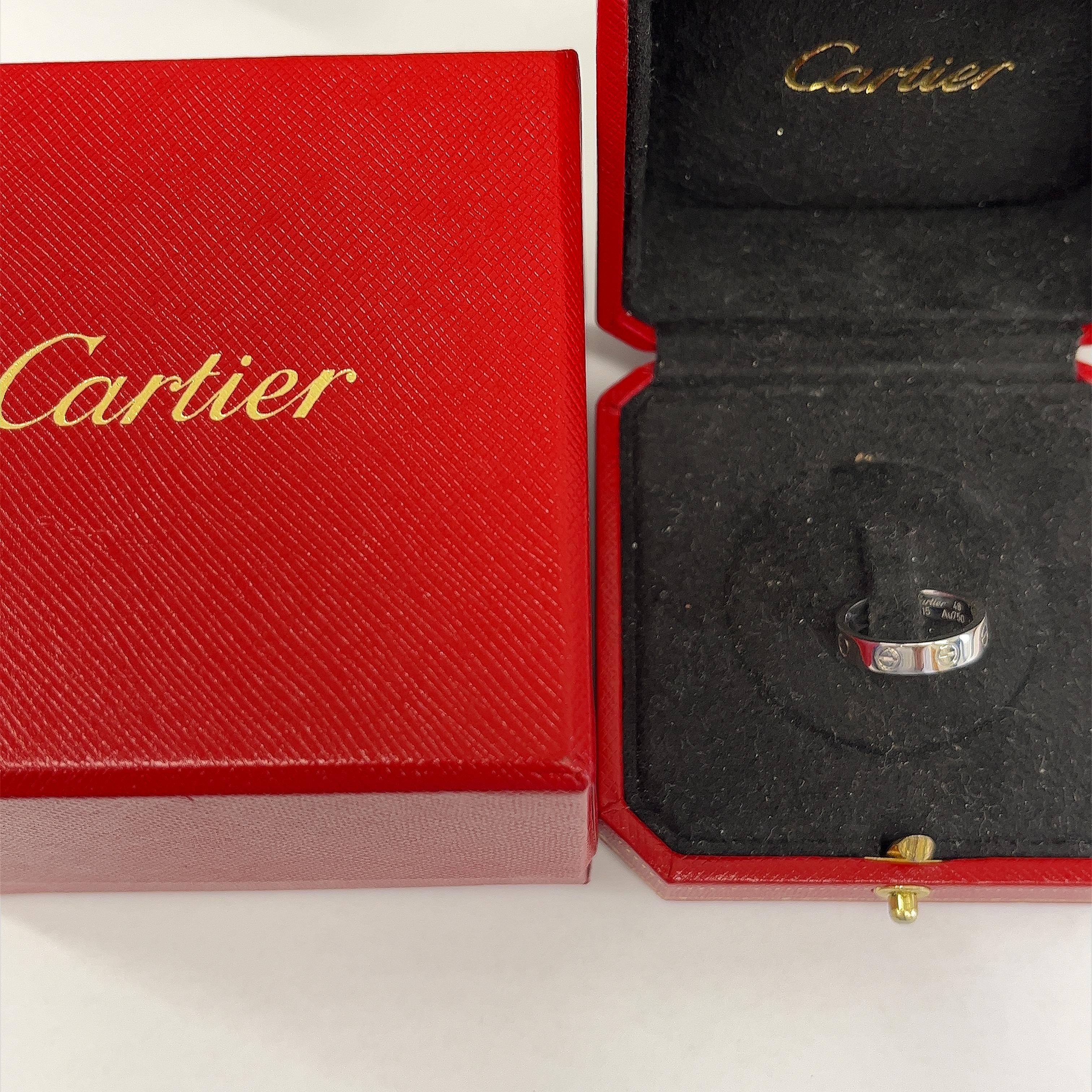 Cartier Love Ring in 18ct White Gold with 1 Round Brilliant Cut Diamond SIze 48 For Sale 3