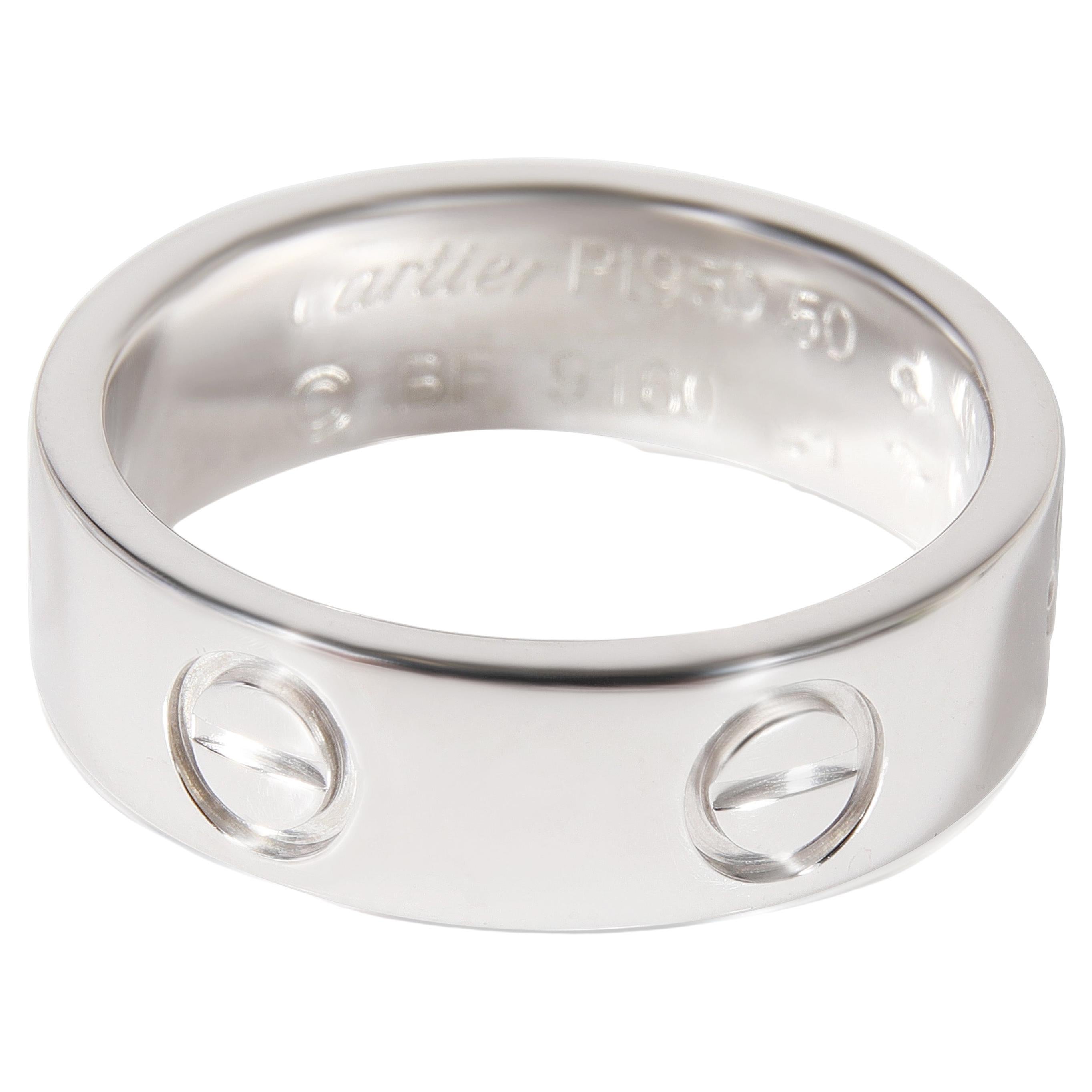 Bague Love de Cartier en platine en vente