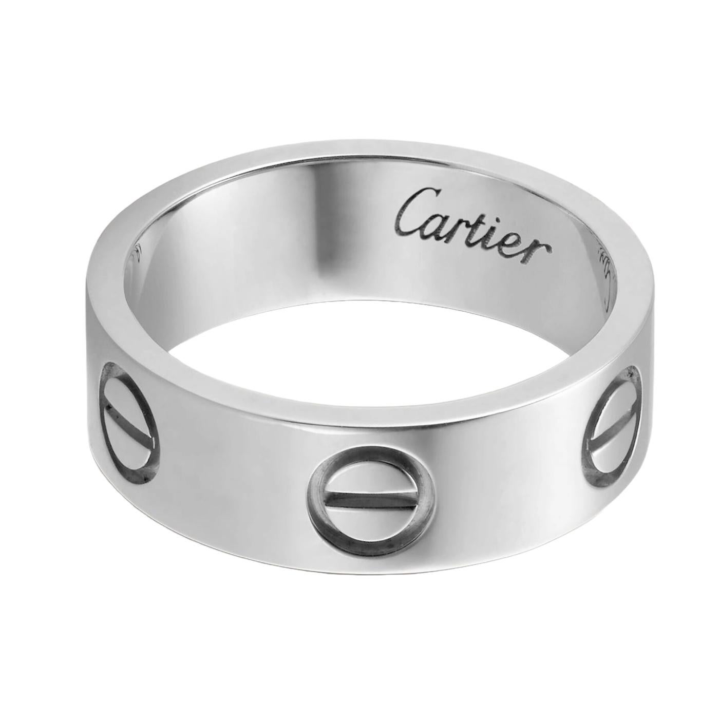 LOVE Ring, White Gold (750/1000). Width: 5.5 mm (for size 63).

Details:
Brand: Cartier
Style: Love Ring
Material: White Gold
Cartier Size: 63
Theme: Romantic, Love
Scope of Delivery: Box and Papers
Condition: New
Purchased: 2023

Occasion: