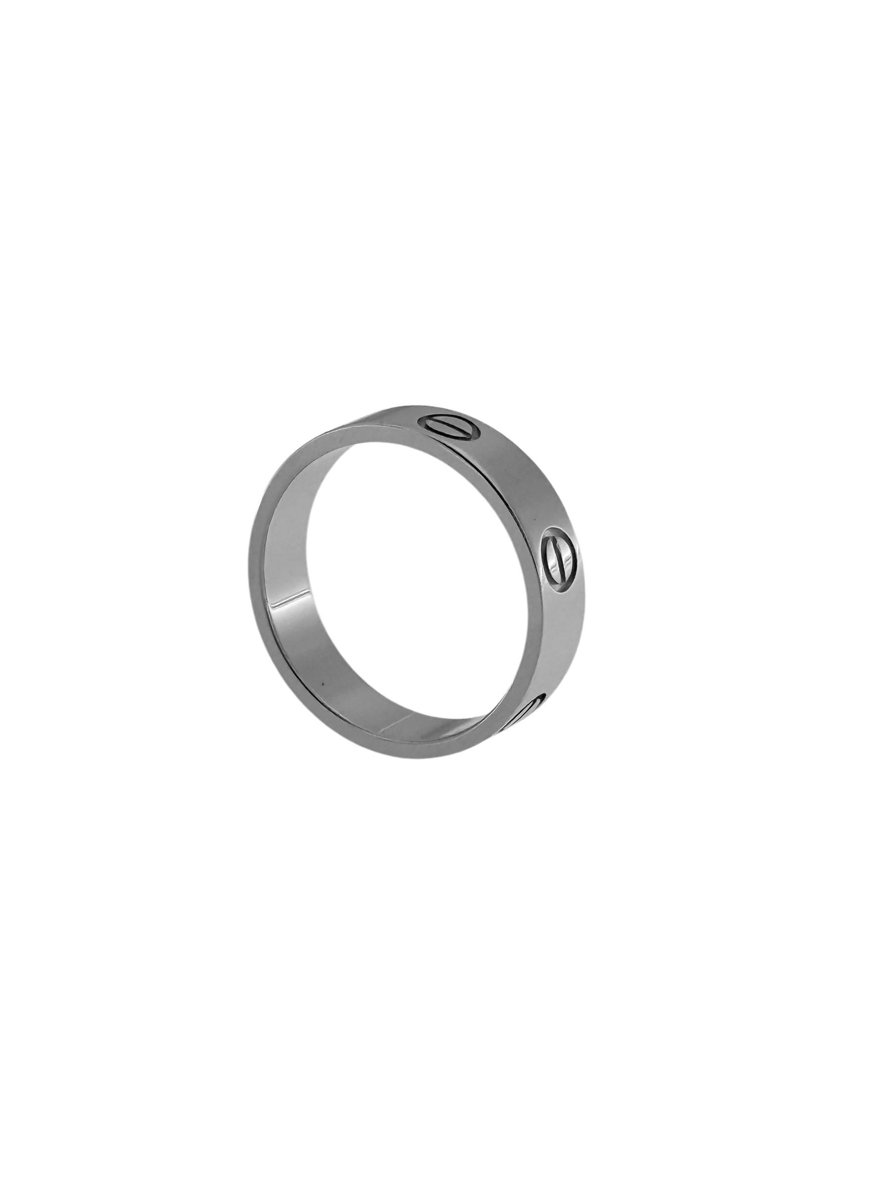 Women's or Men's Cartier Love Ring White Gold size 57 For Sale