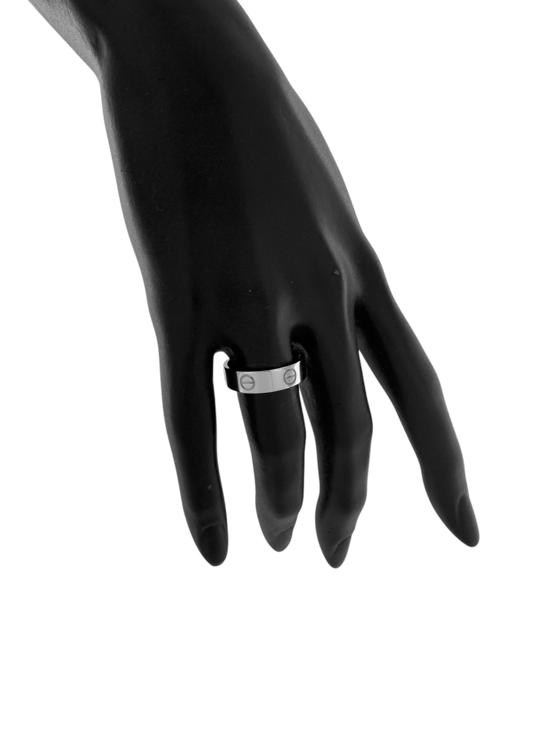 Cartier Love Ring White Gold size 57 For Sale 2