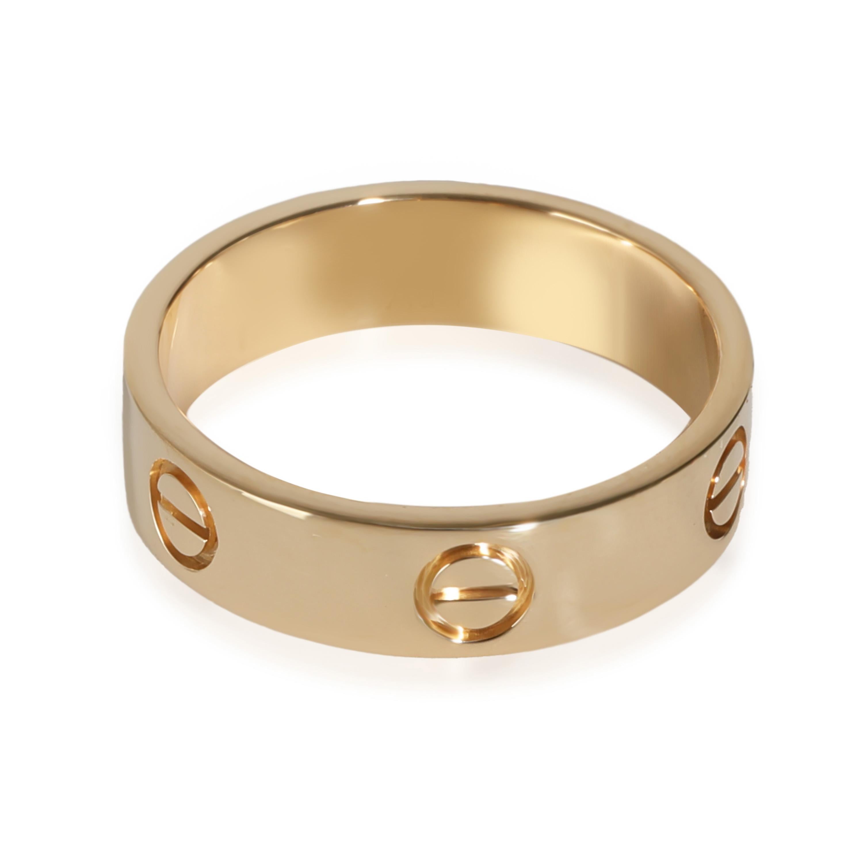 Anillo Amor Cartier (Oro Amarillo)

DETALLES PRINCIPALES
SKU: 143794
Título del listado: Anillo Amor Cartier (Oro Amarillo)
Descripción del estado: La colección Love de Cartier es el epítome de lo icónico, desde los diseños reconocibles hasta la
