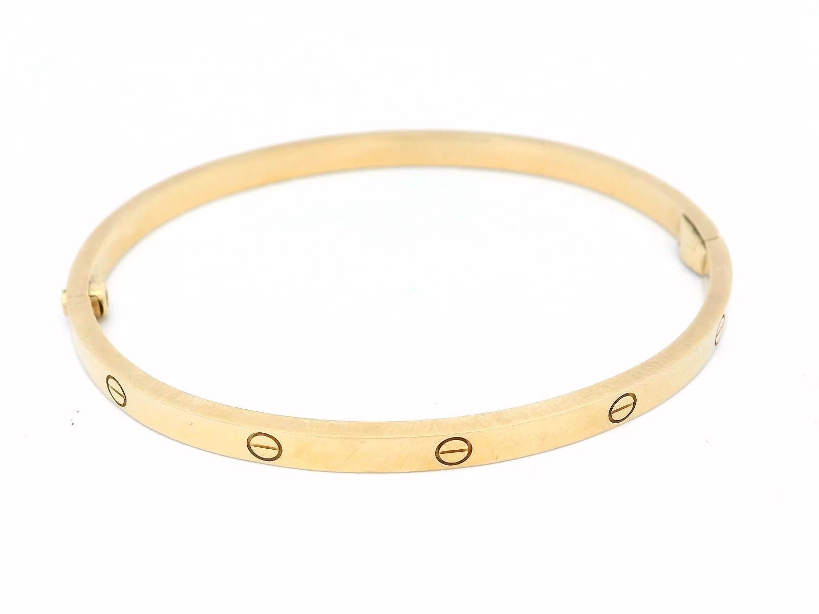 Cartier Love Thin Size 17 Yellow Gold Bracelet With Box für Damen oder Herren im Angebot