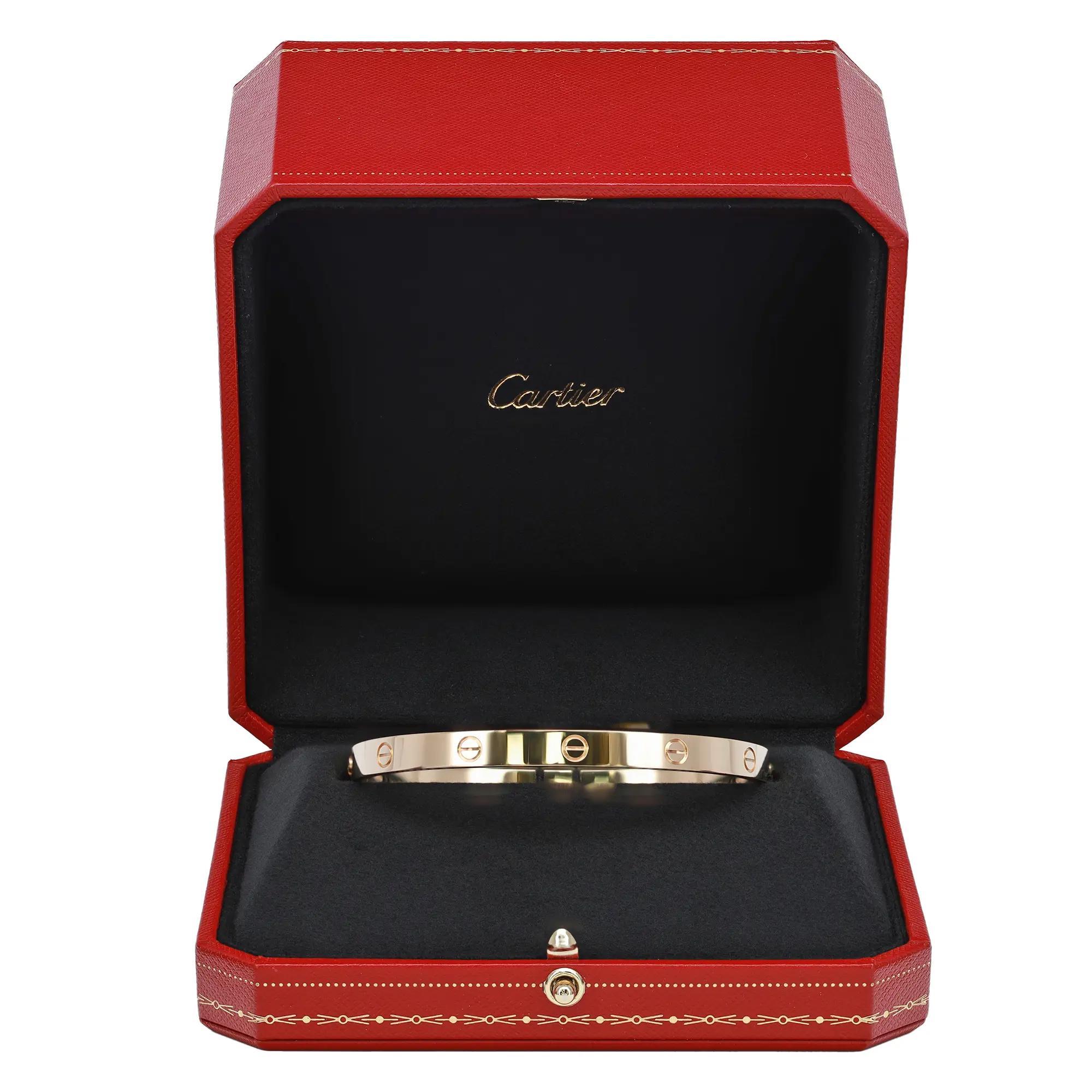 Bracelet unisexe Love de Cartier en or jaune 18k Taille 21 Unisexe en vente