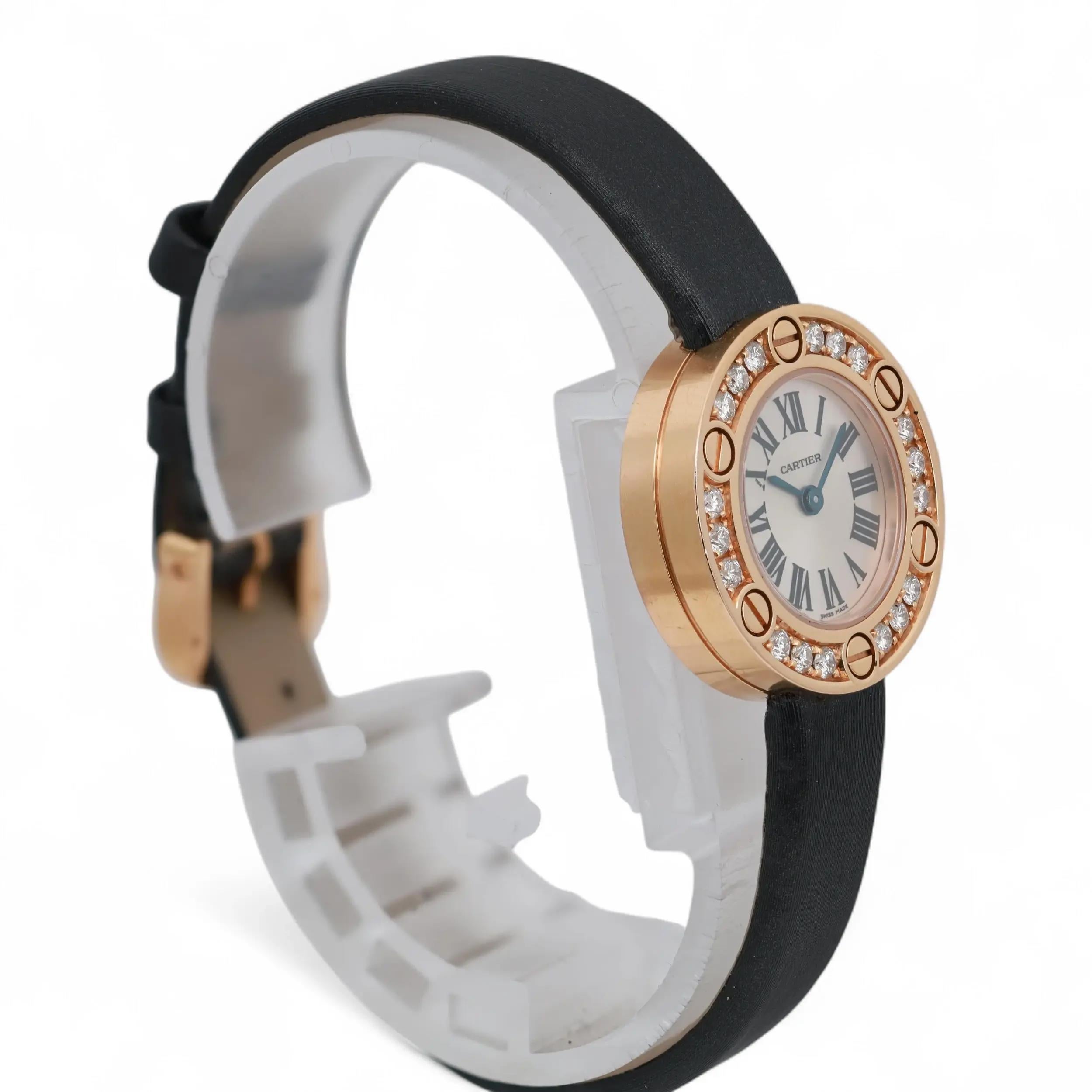 Montre Cartier Love Montre à cadran argenté en or rose 18 carats et diamants 2977 Bon état - En vente à New York, NY